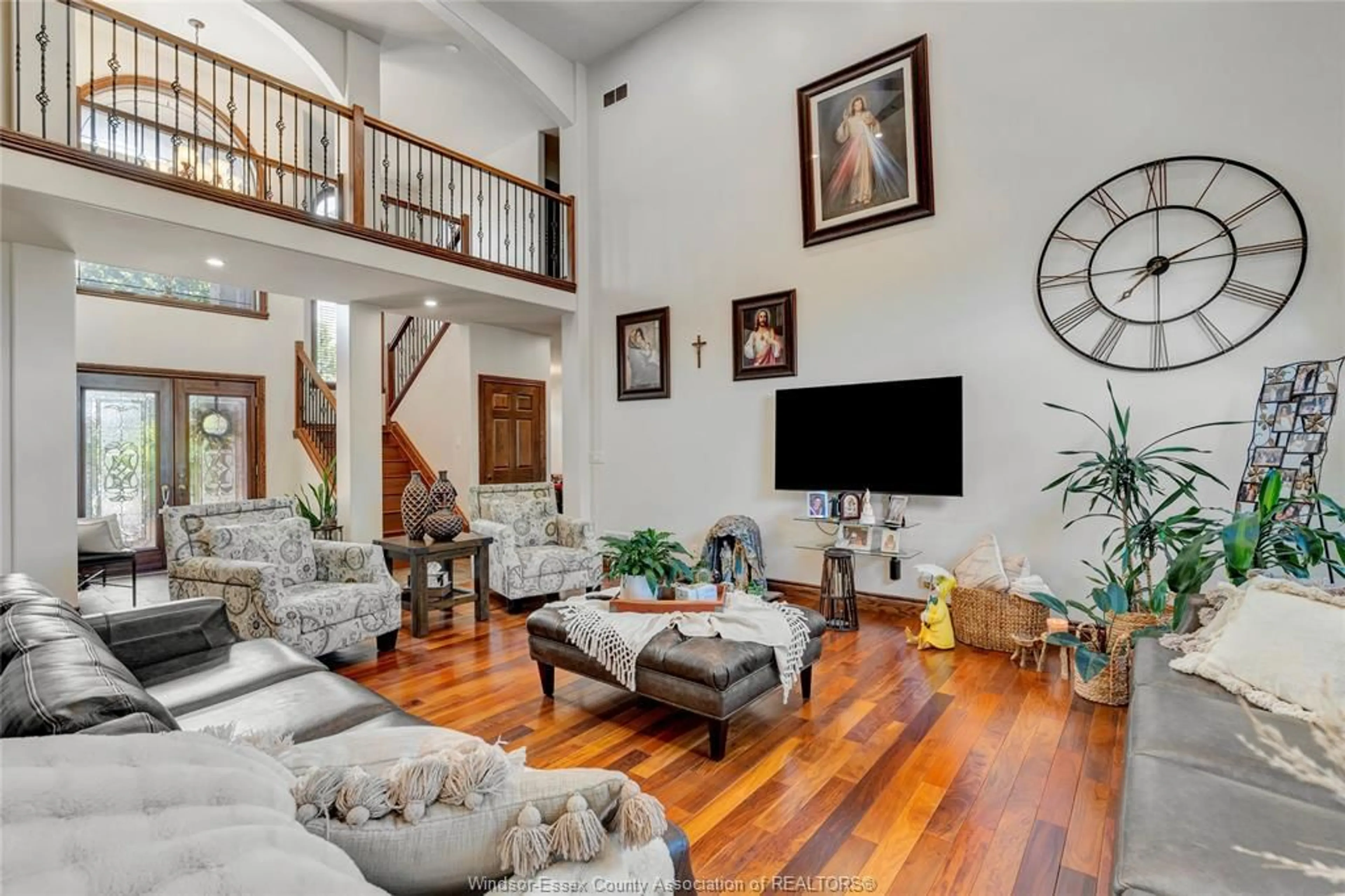Living room with furniture, unknown for 201 ELLISON Ave, Leamington Ontario N8H 5J2