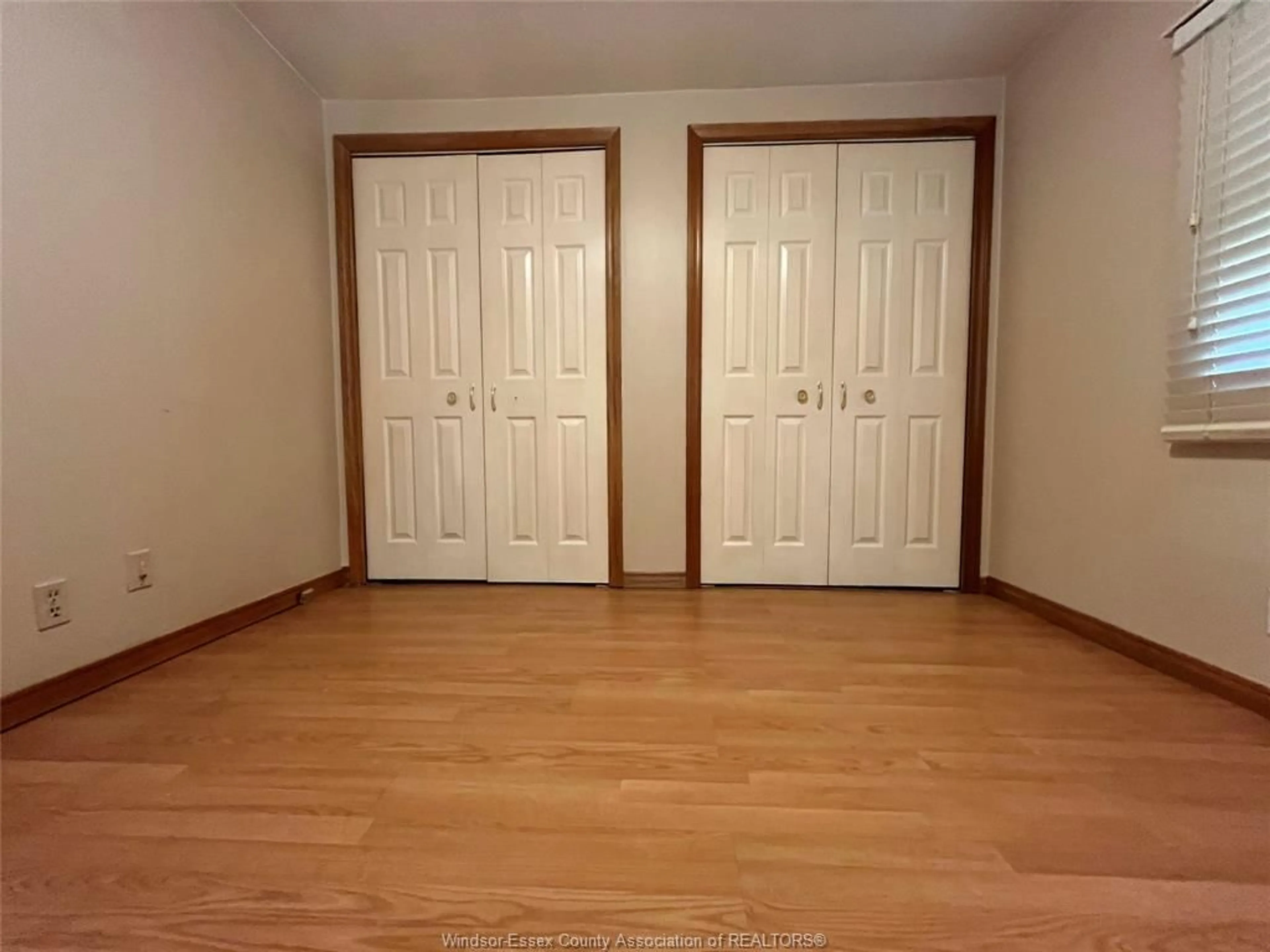 A pic of a room for 44 MIRIAM Crt, Essex Ontario N8M 1Z2