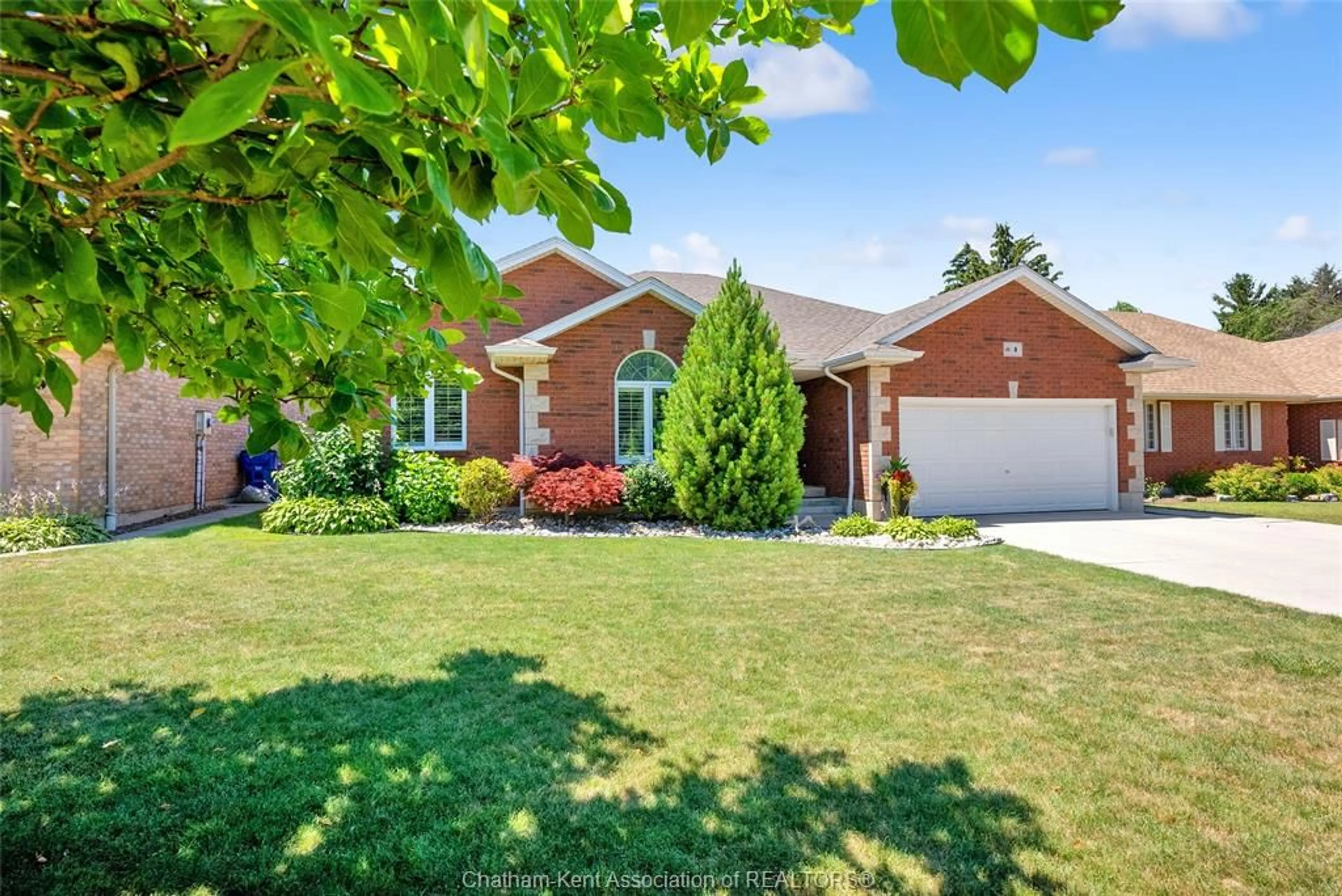 Home with brick exterior material, street for 8 Briardene St, Chatham Ontario N7L 5M6