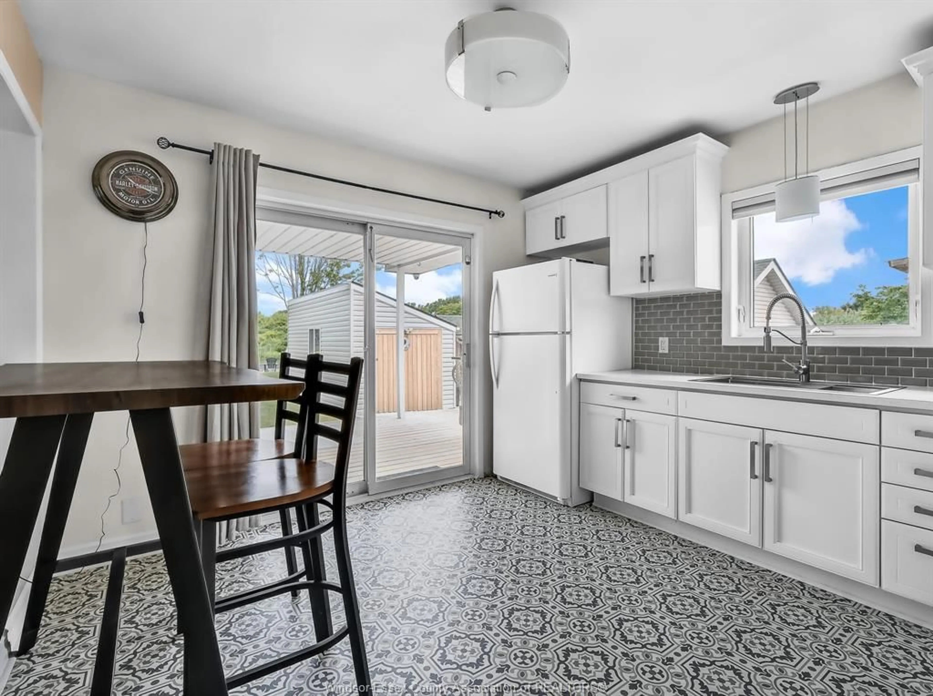 Open concept kitchen, ceramic/tile floor for 159 EAST PUCE ROAD, Lakeshore Ontario N0R 1A0