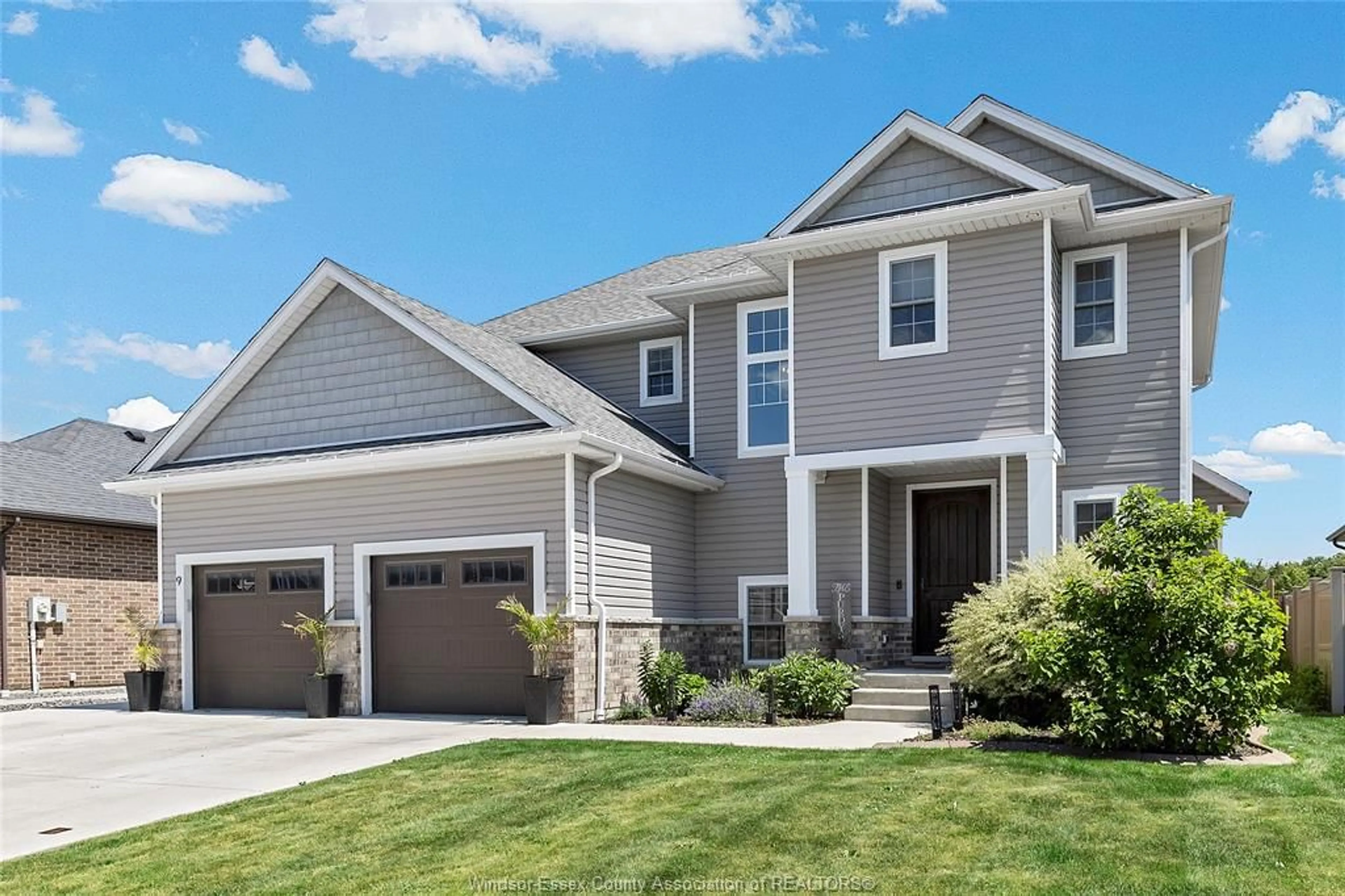 Home with vinyl exterior material, street for 9 JOANEY Lane, Cottam Ontario N0R 1B0