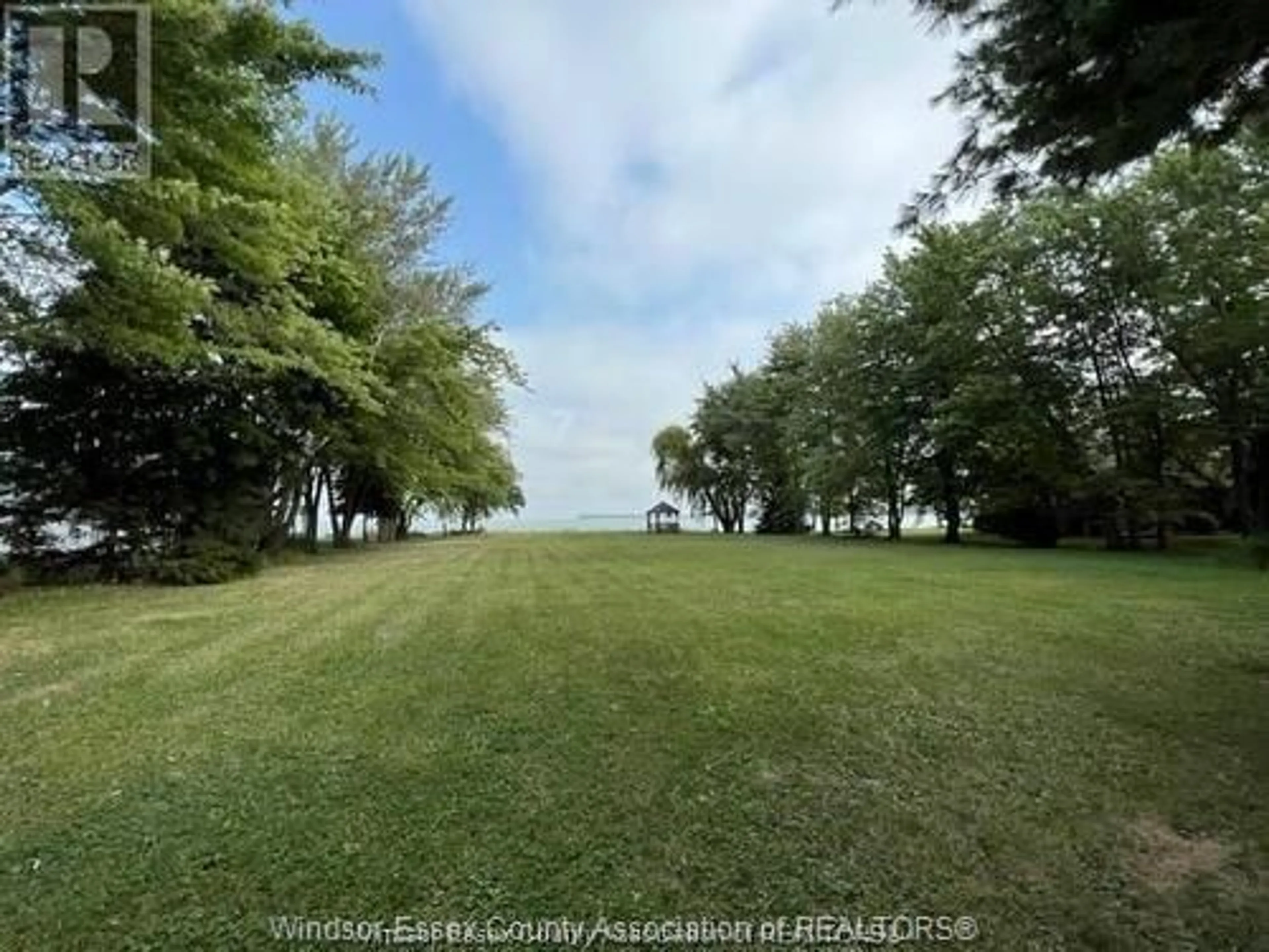 A pic from outside/outdoor area/front of a property/back of a property/a pic from drone, water/lake/river/ocean view for 137 SHERIDAN POINT Rd, Pelee Island Ontario N0R 1M0