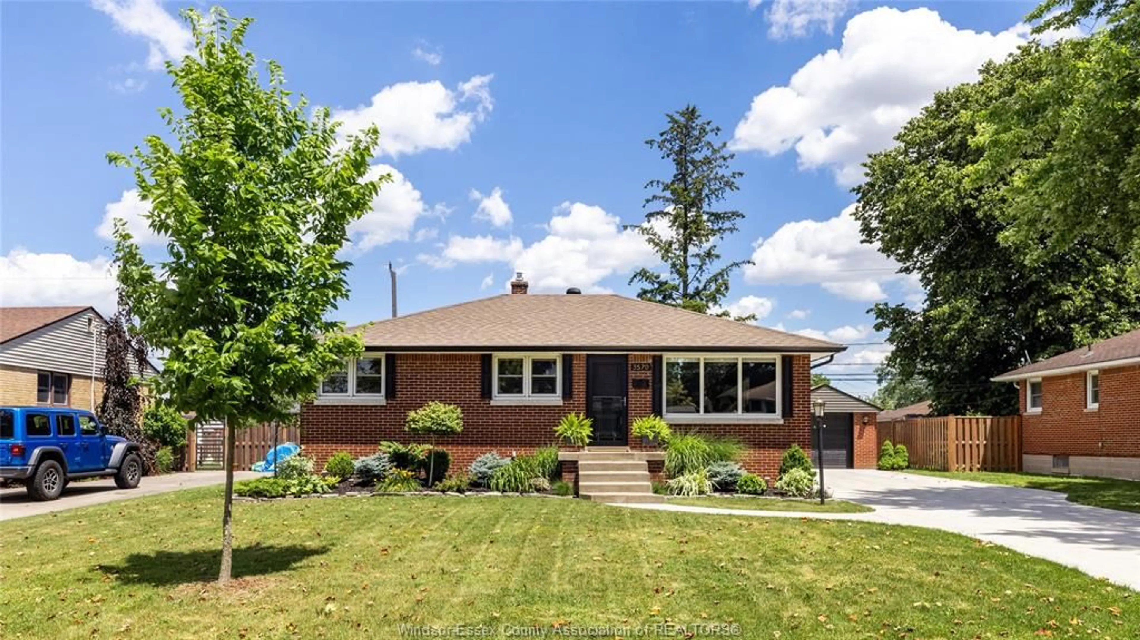 Home with brick exterior material, street for 3570 MCKAY Ave, Windsor Ontario N9E 2R9
