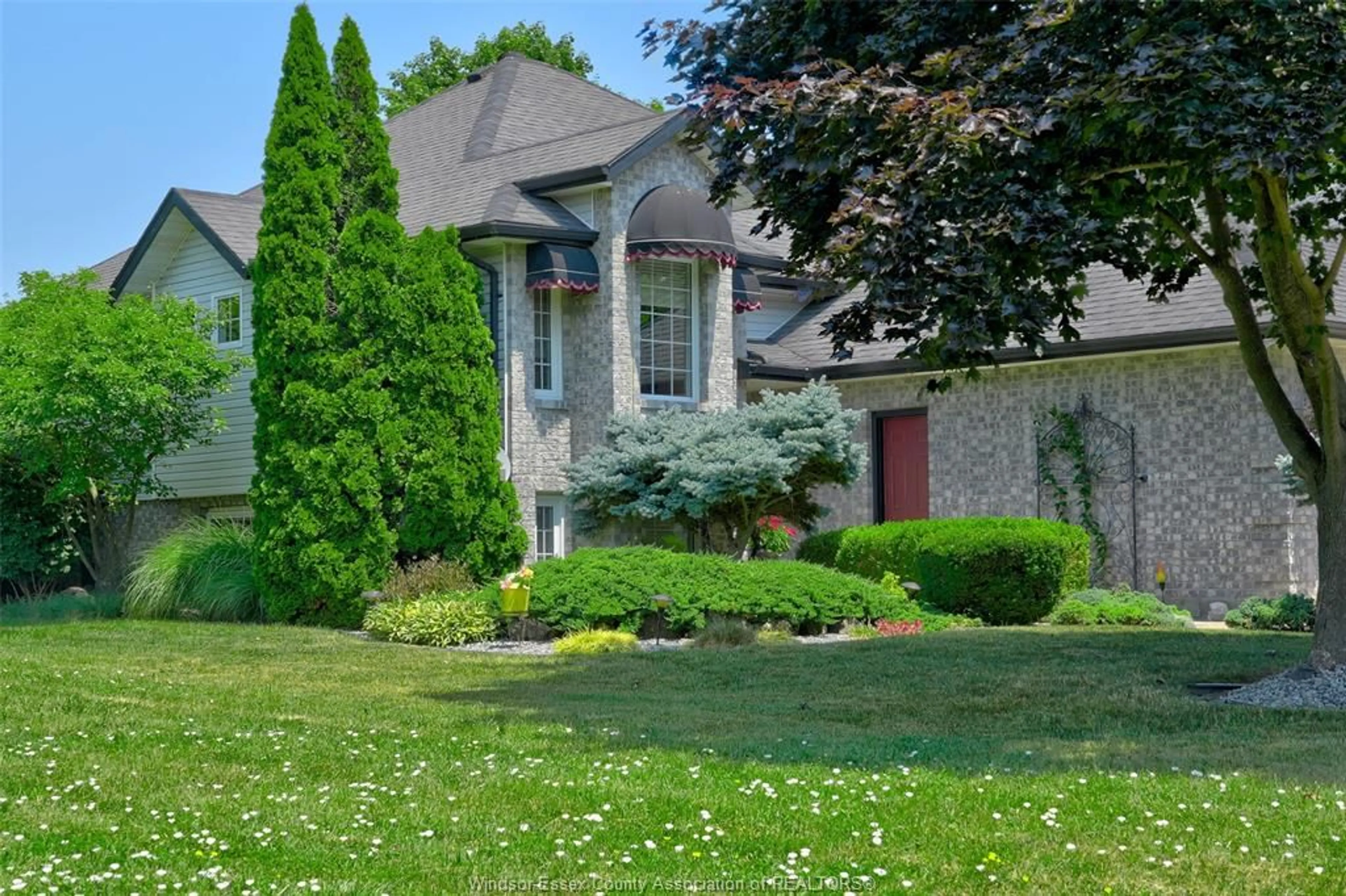 A pic from outside/outdoor area/front of a property/back of a property/a pic from drone, street for 12470 LITTLE RIVER, Tecumseh Ontario N8N 4V4