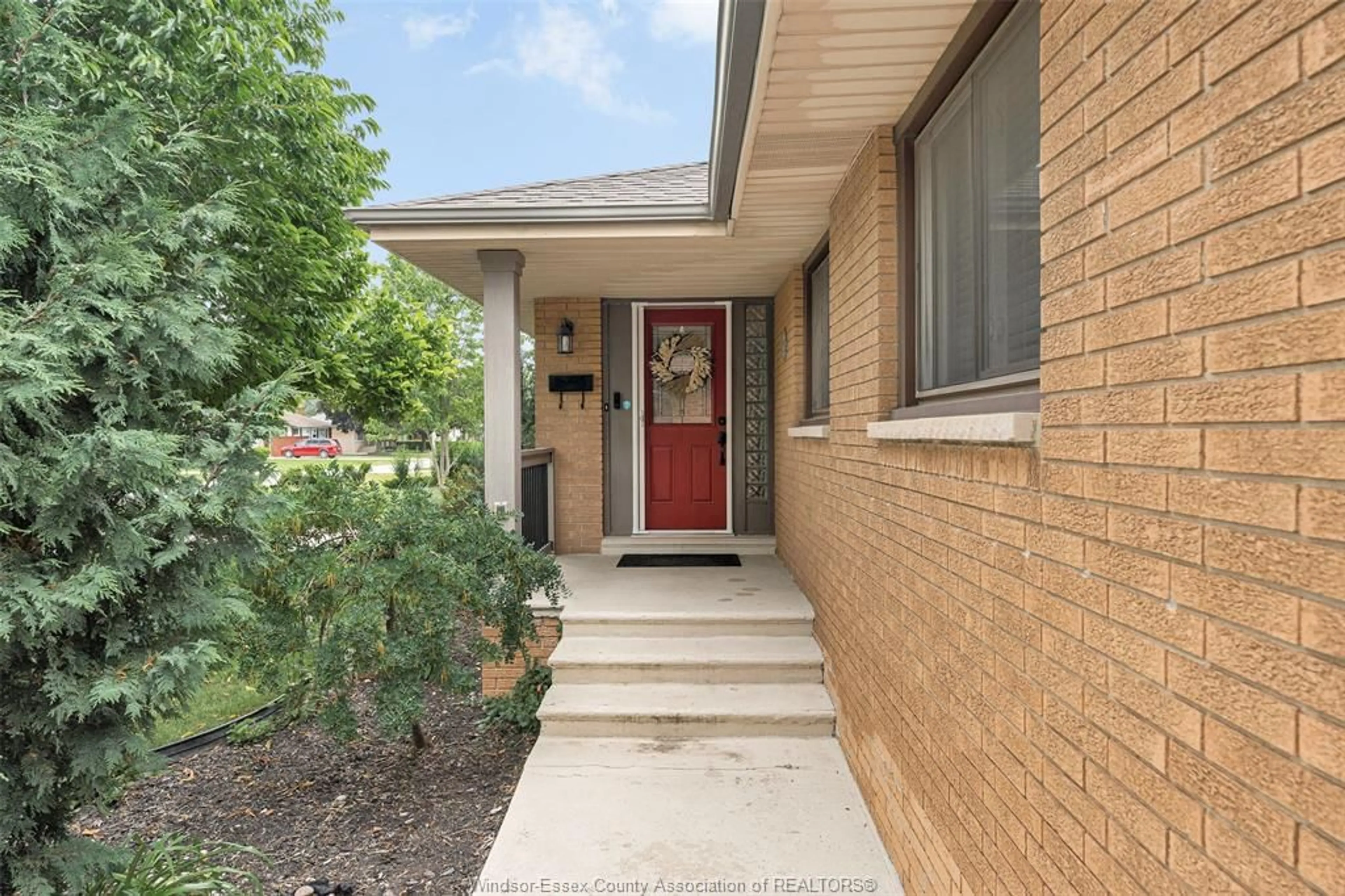 Home with brick exterior material, street for 3318 PARKWOOD Ave, Windsor Ontario N8W 2L1