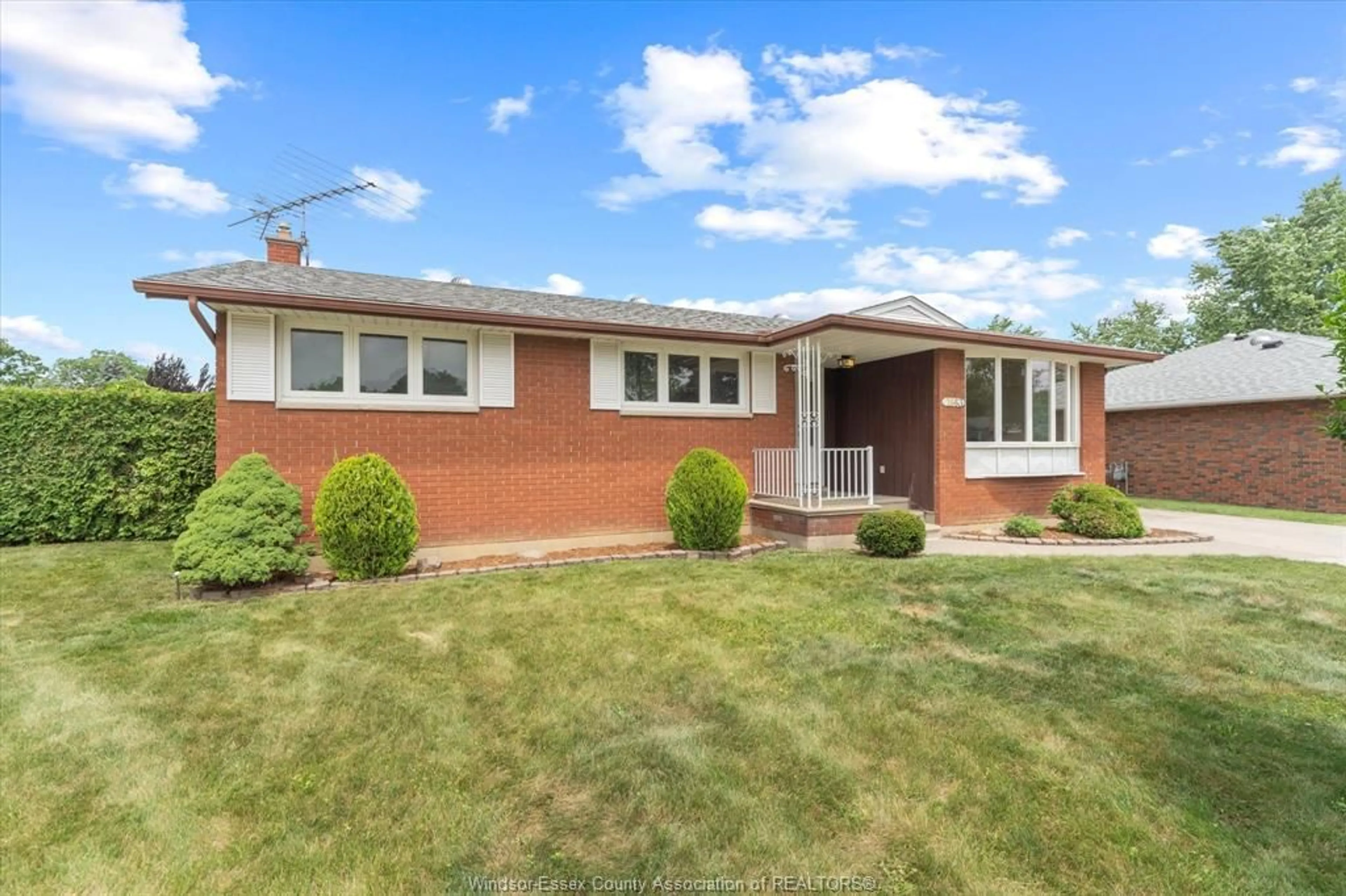 Home with brick exterior material, street for 2663 ARMSTRONG, Windsor Ontario N8T 2G2