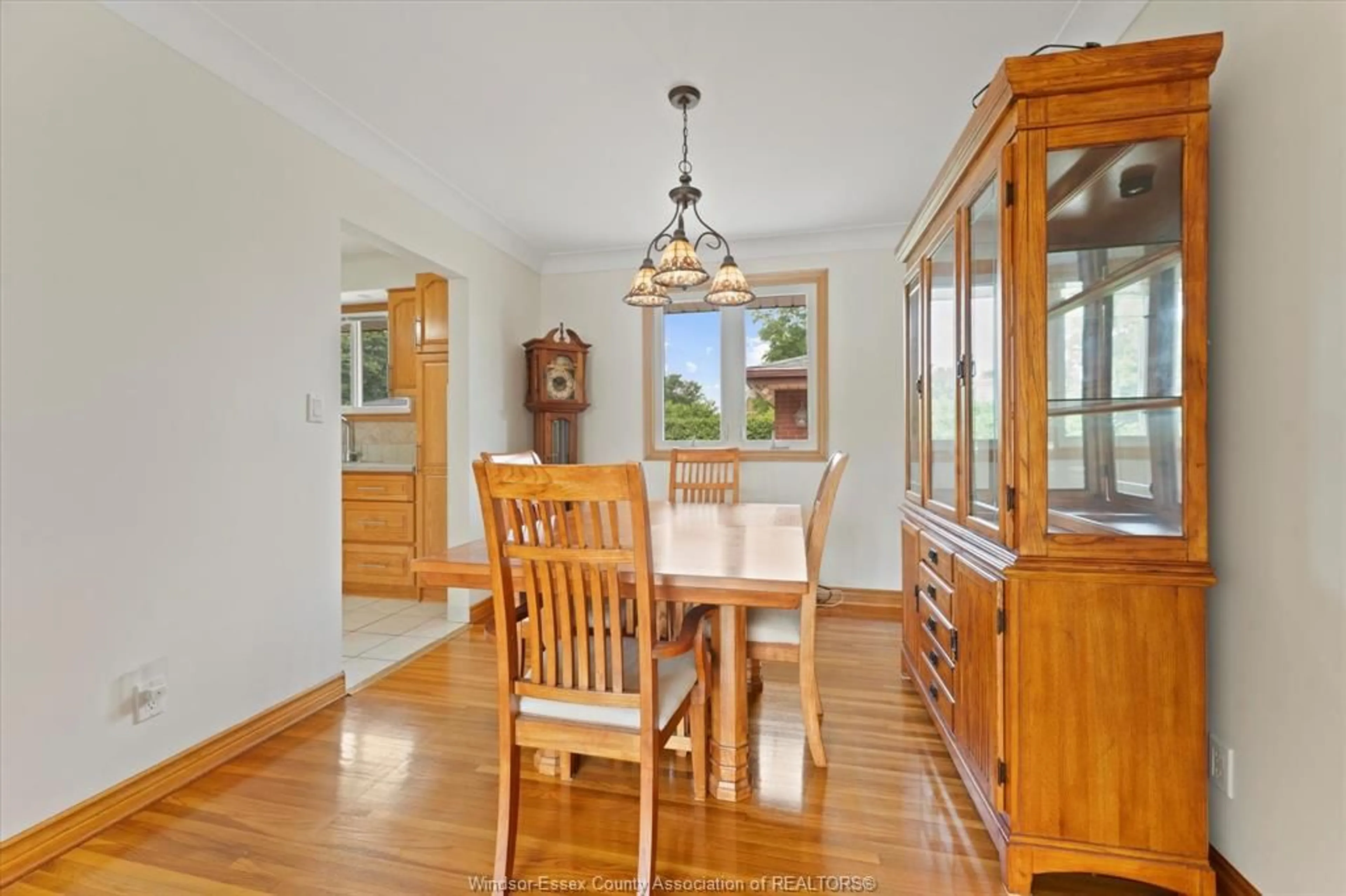 Dining room, wood/laminate floor for 2663 ARMSTRONG, Windsor Ontario N8T 2G2
