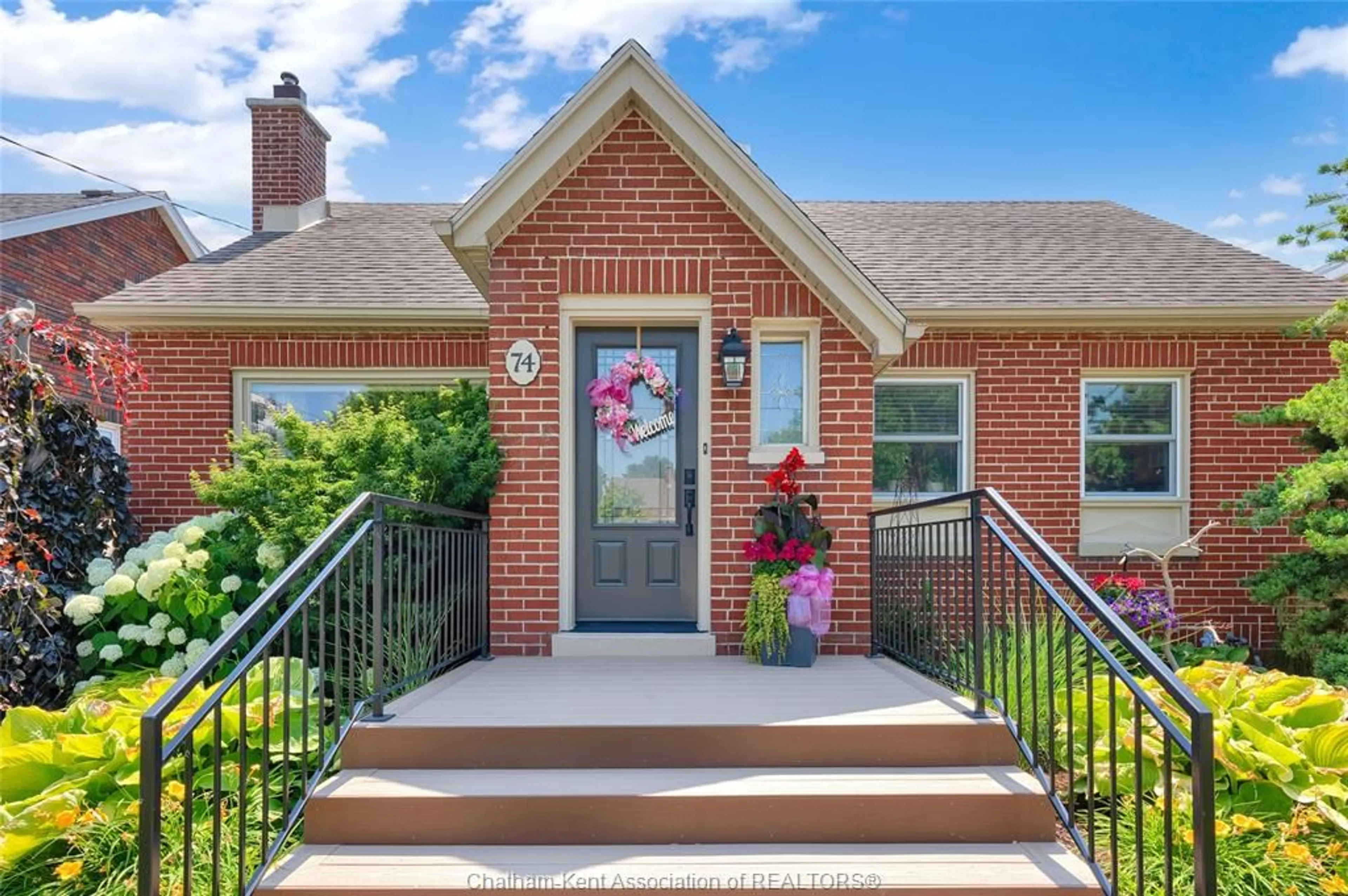 Home with brick exterior material, street for 74 Phyllis Ave, Chatham Ontario N7M 3C3