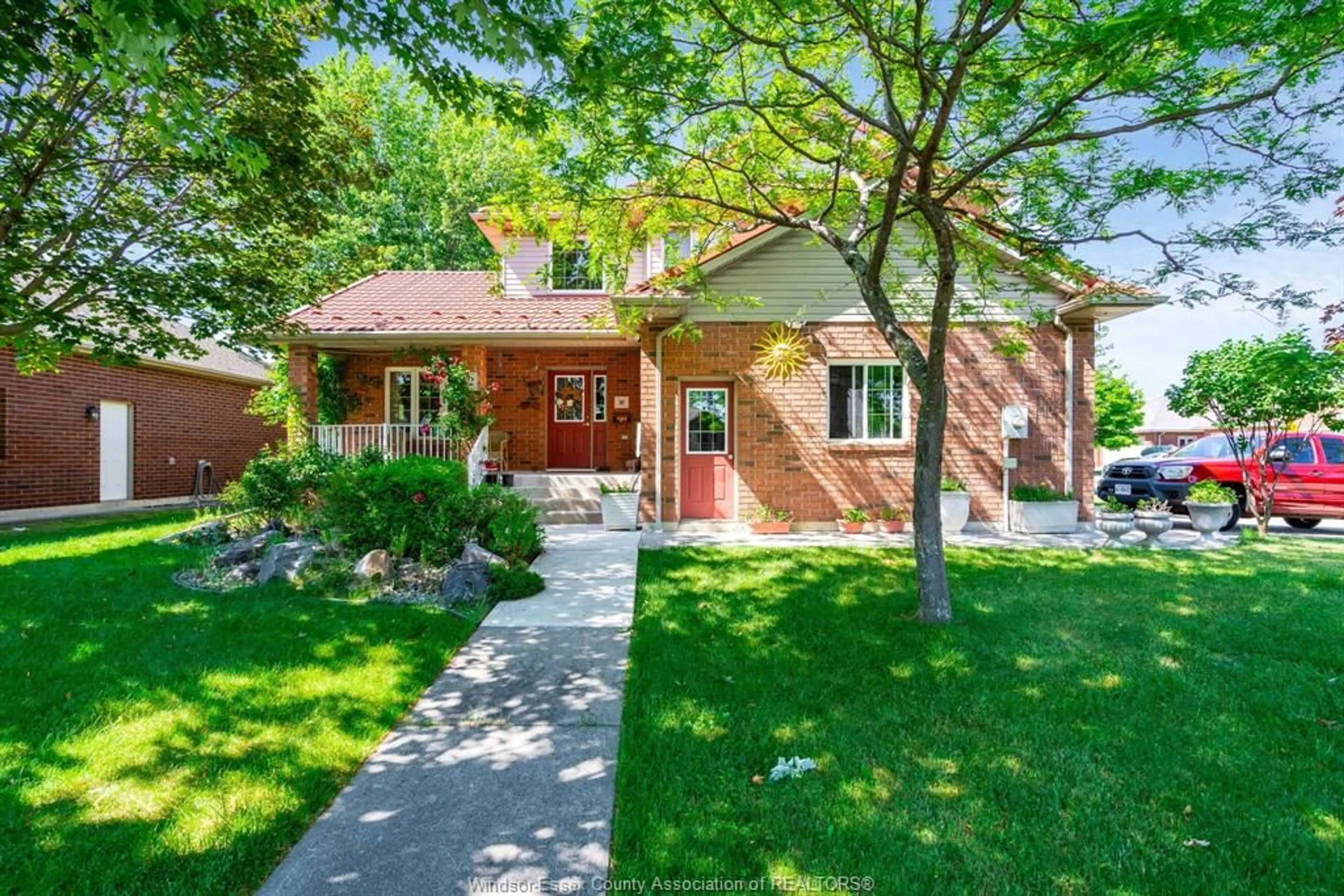 Home with brick exterior material, street for 2 PECANWOOD, Kingsville Ontario N9Y 4G3