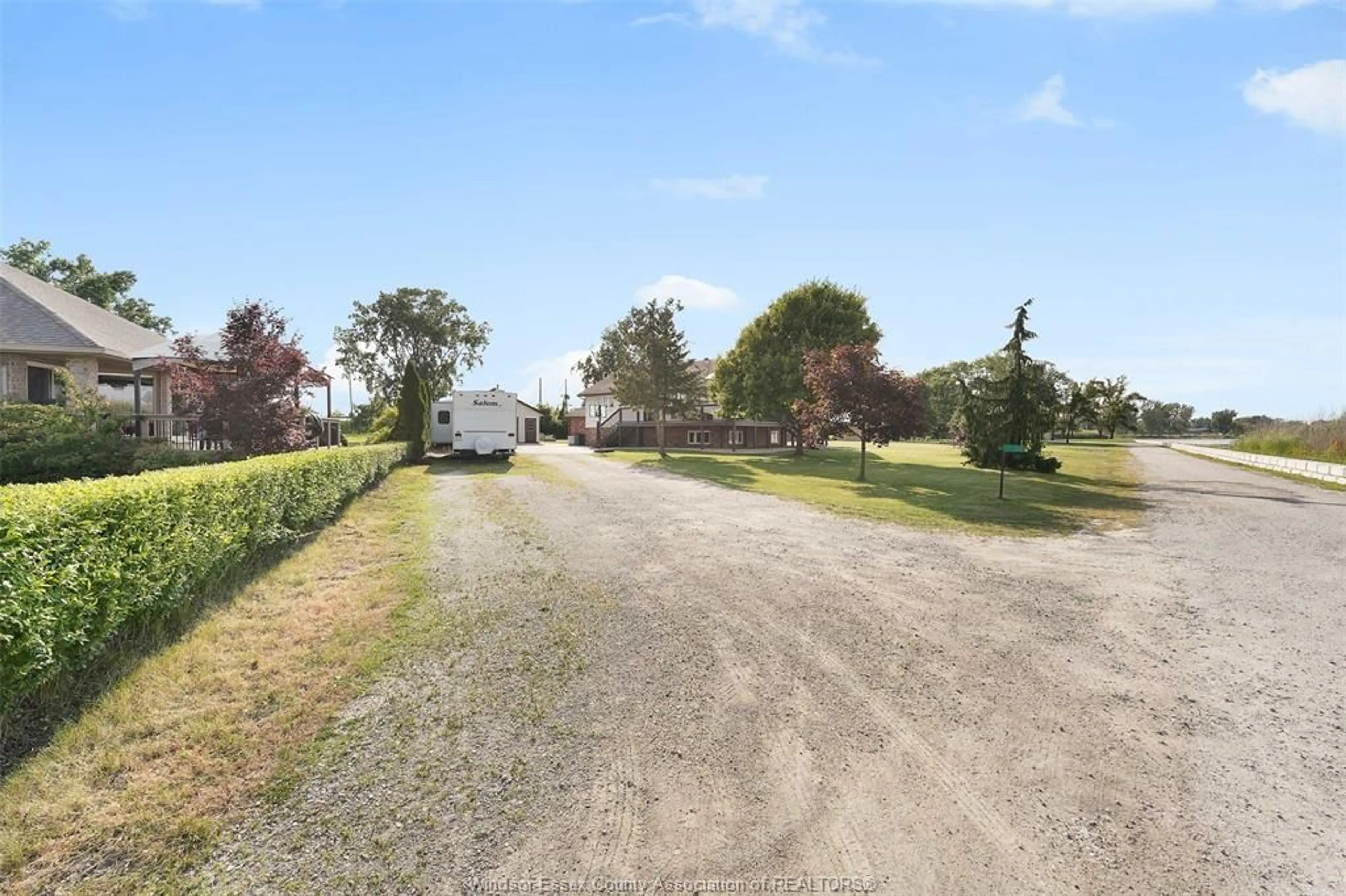 A pic from outside/outdoor area/front of a property/back of a property/a pic from drone, street for 94 SARI Lane, Amherstburg Ontario N9V 3R3