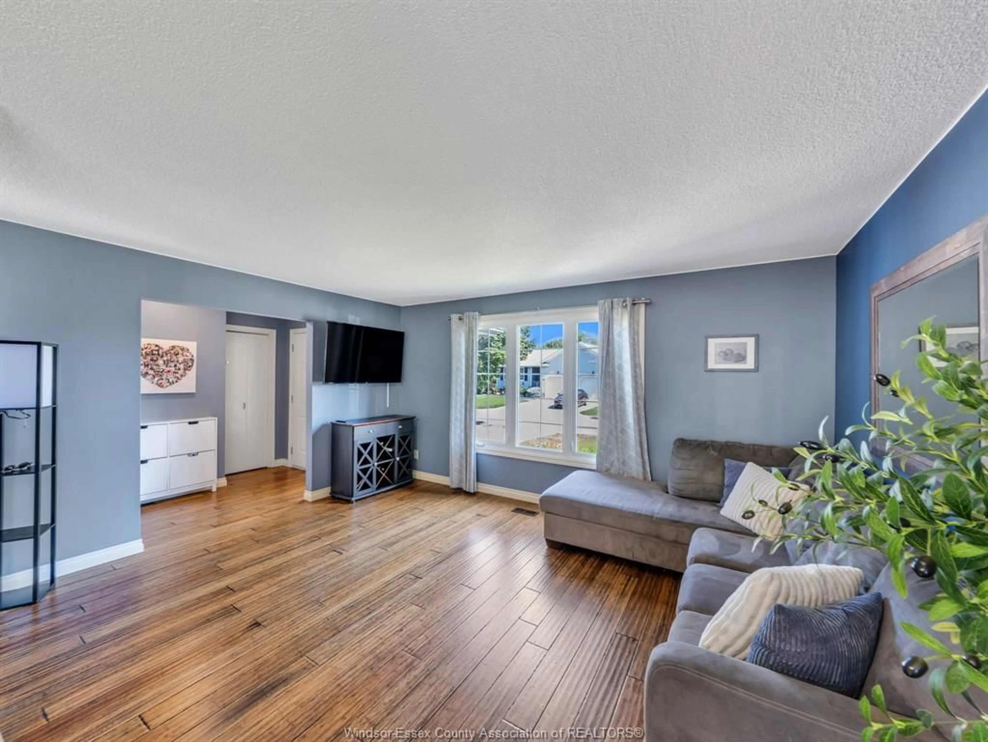 Living room with furniture, unknown for 185 PURPLE PLUM DRIVE, Kingsville Ontario N9Y 3P5