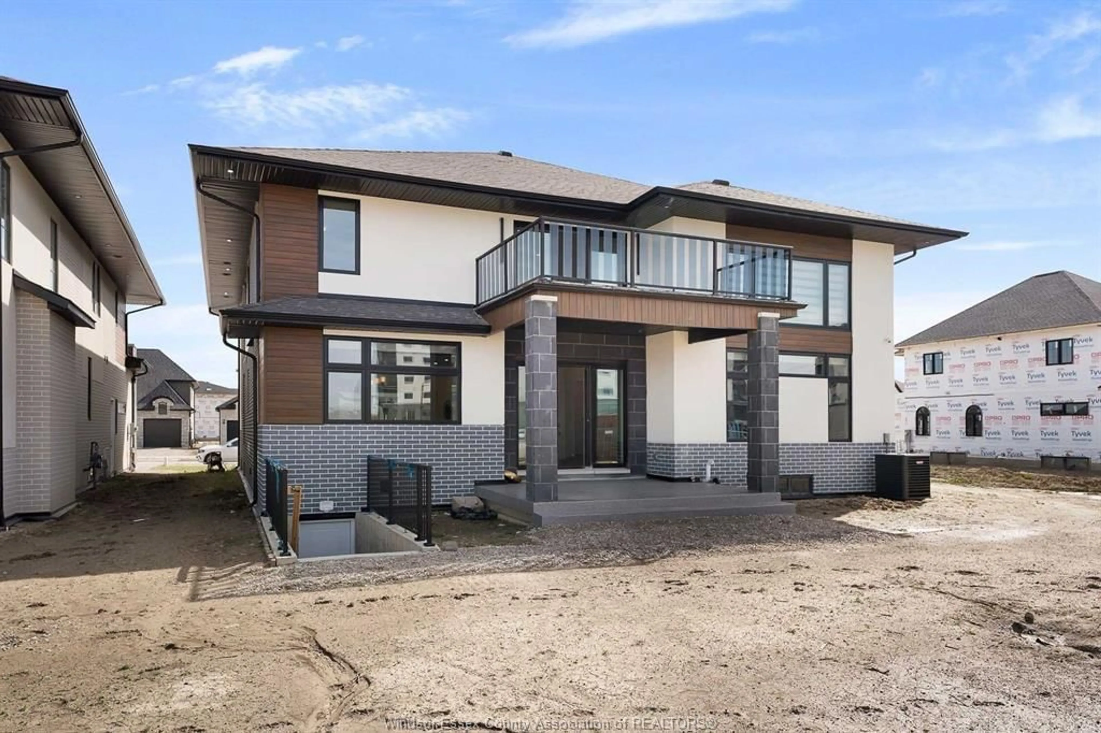 Home with brick exterior material, street for 4845 TERRA BELLA, LaSalle Ontario N9H 0M9