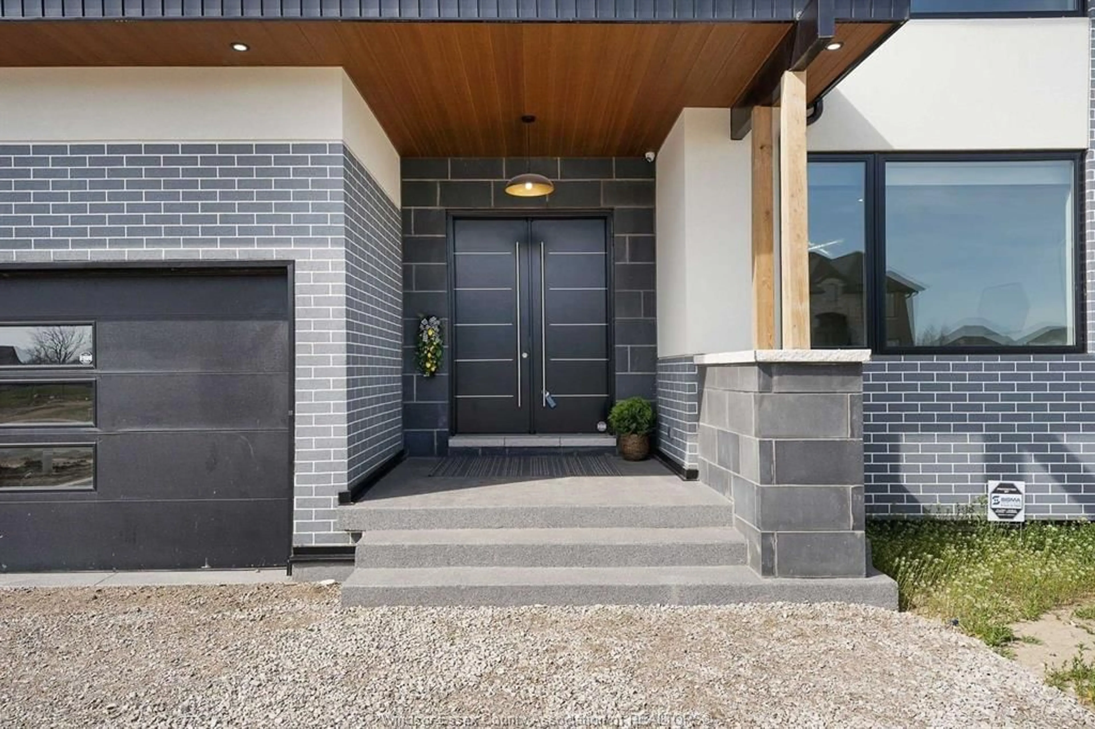 Unknown for 4845 TERRA BELLA, LaSalle Ontario N9H 0M9