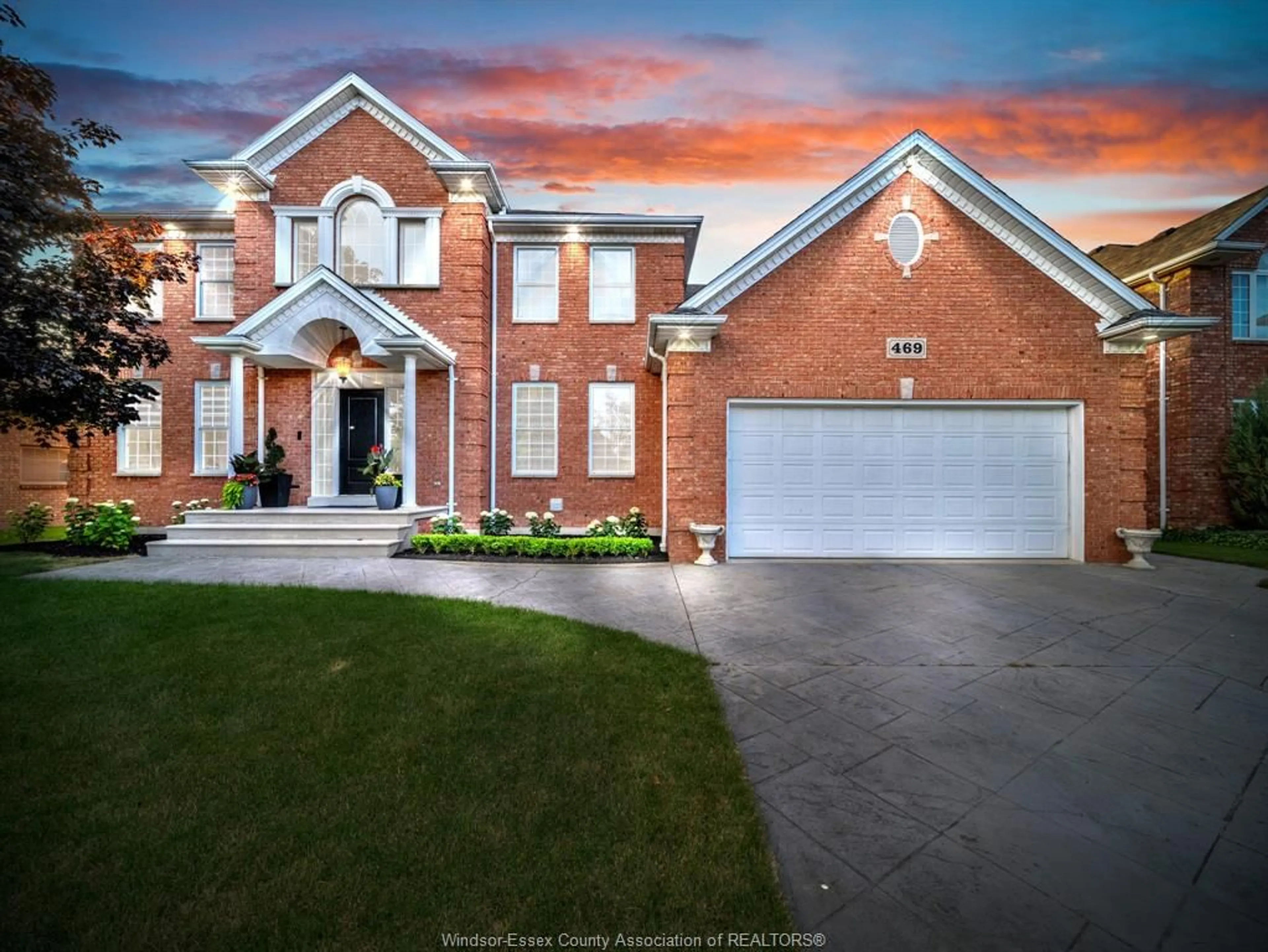 Home with brick exterior material, street for 469 ORCHARD PARK Dr, Lakeshore Ontario N8N 4Y1