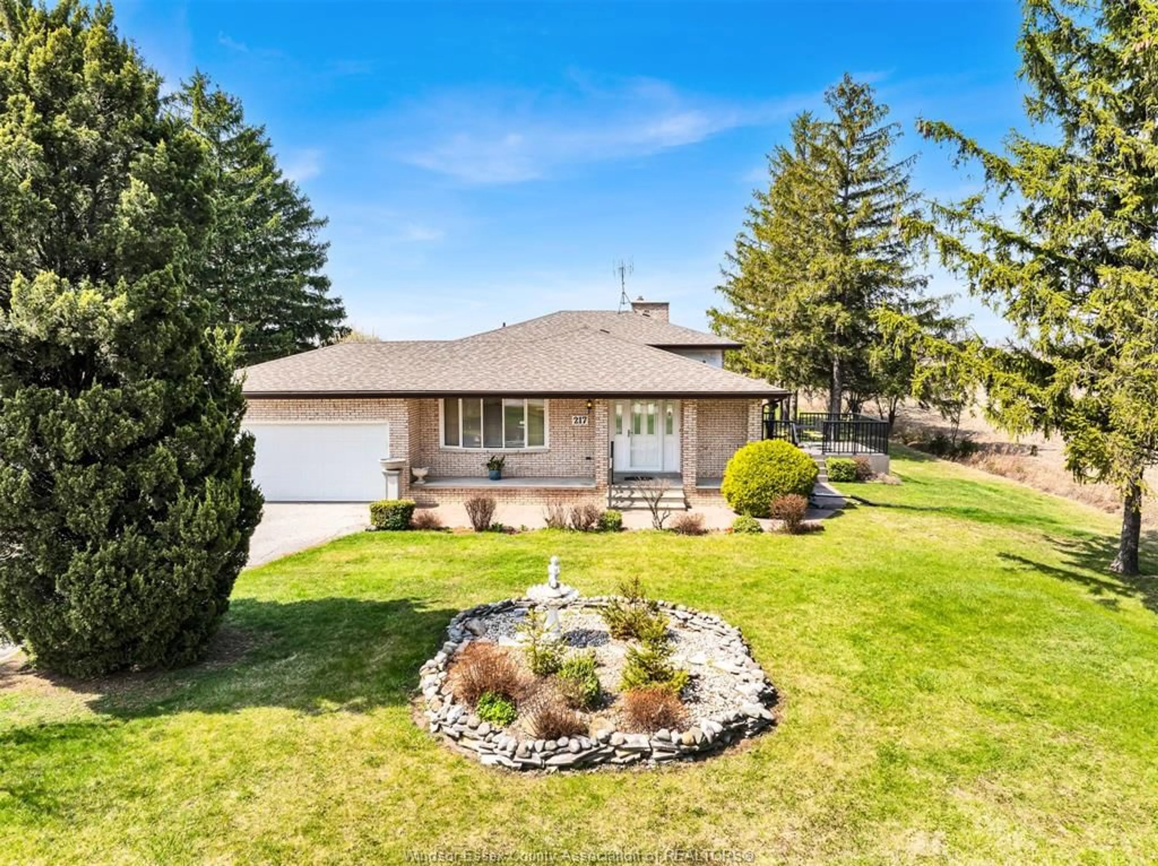 Unknown for 217 WEST PIKE CREEK, Lakeshore Ontario N8N 2L9