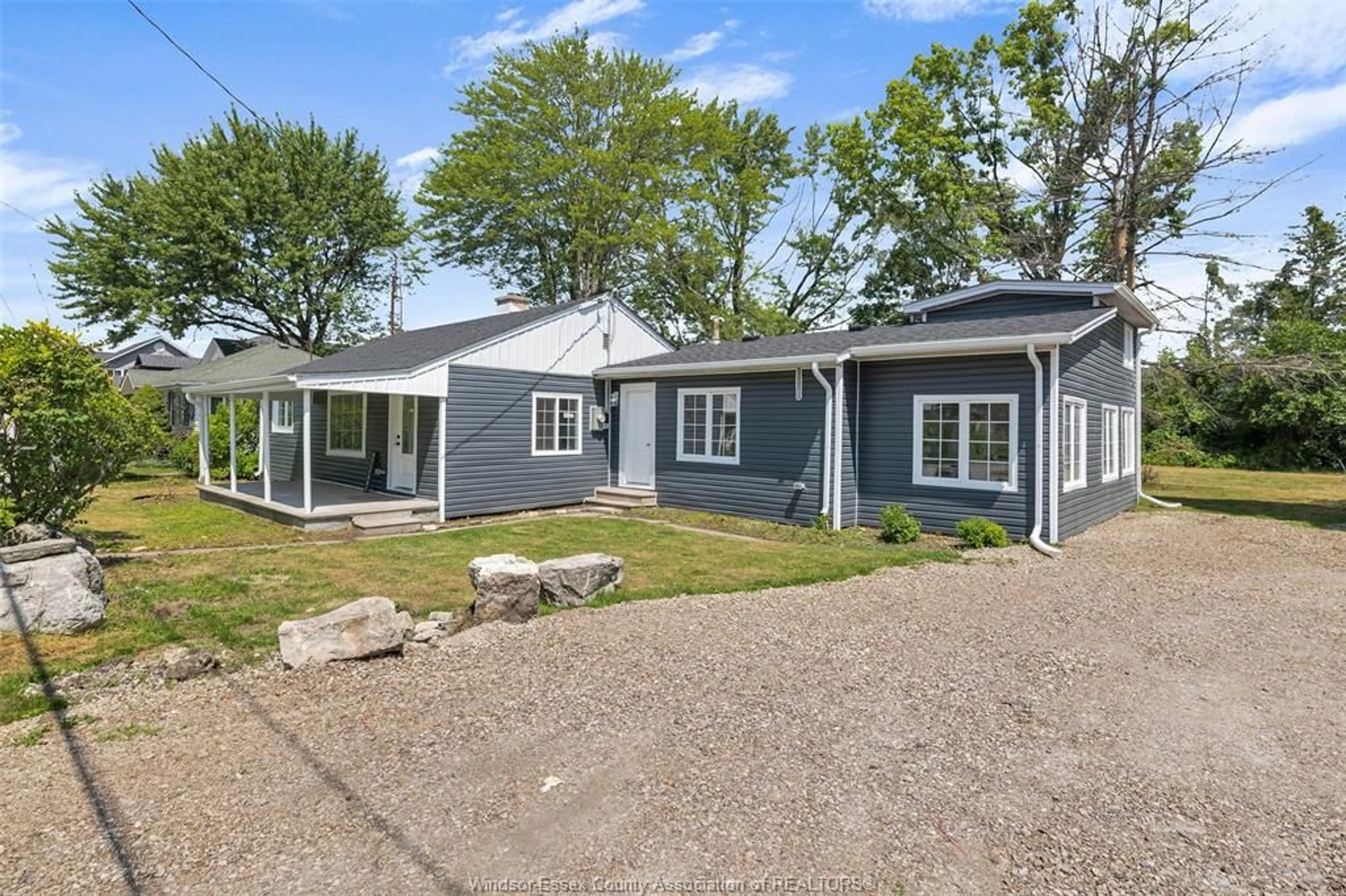 Home with vinyl exterior material, street for 51 SENATOR, LaSalle Ontario N9J 1T6