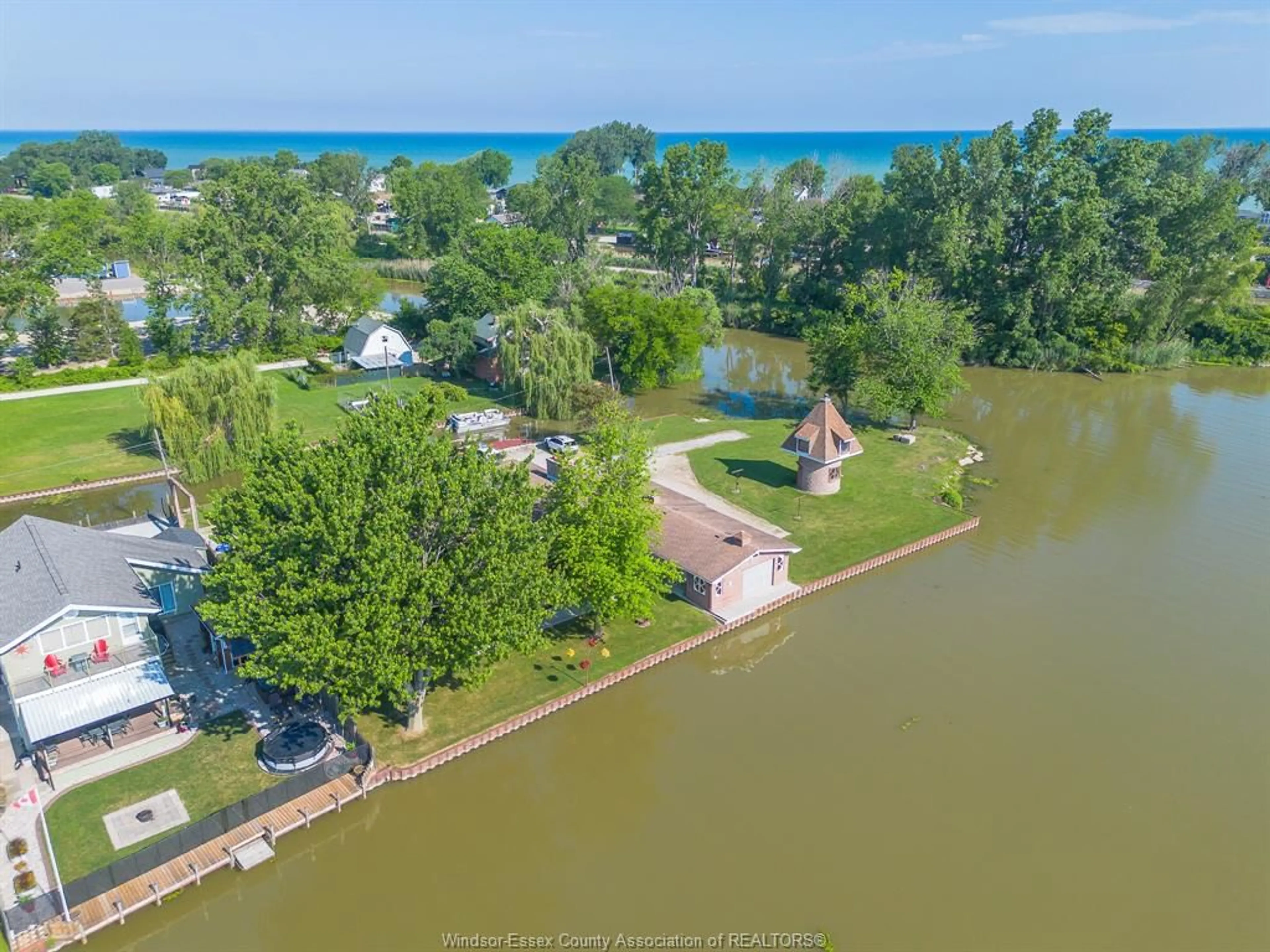 A pic from outside/outdoor area/front of a property/back of a property/a pic from drone, water/lake/river/ocean view for 194 RIVERSIDE Rd, Lakeshore Ontario N0R 1A0