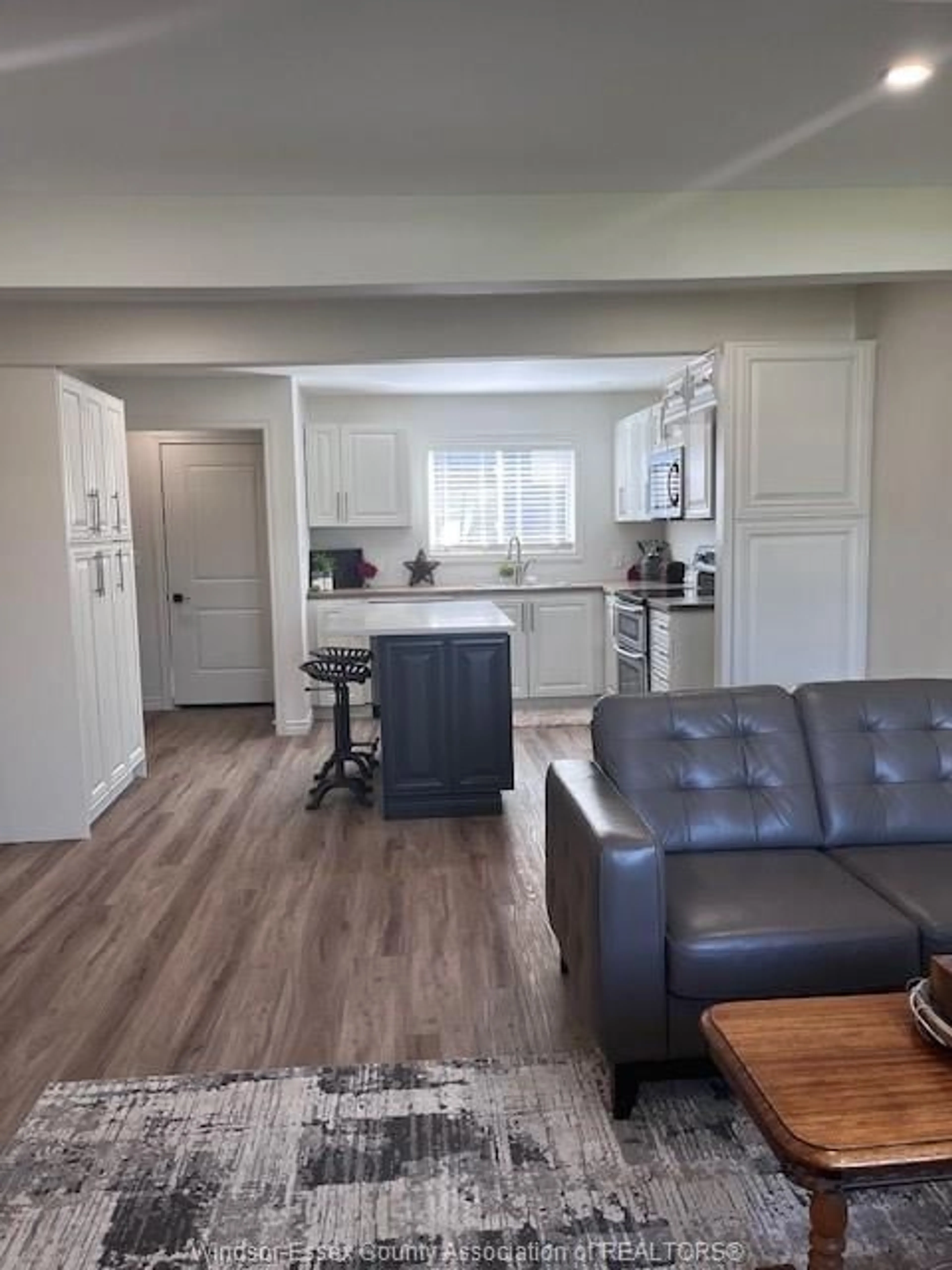 Living room with furniture, unknown for 2738 CHANDLER Rd, Windsor Ontario N8W 4B5