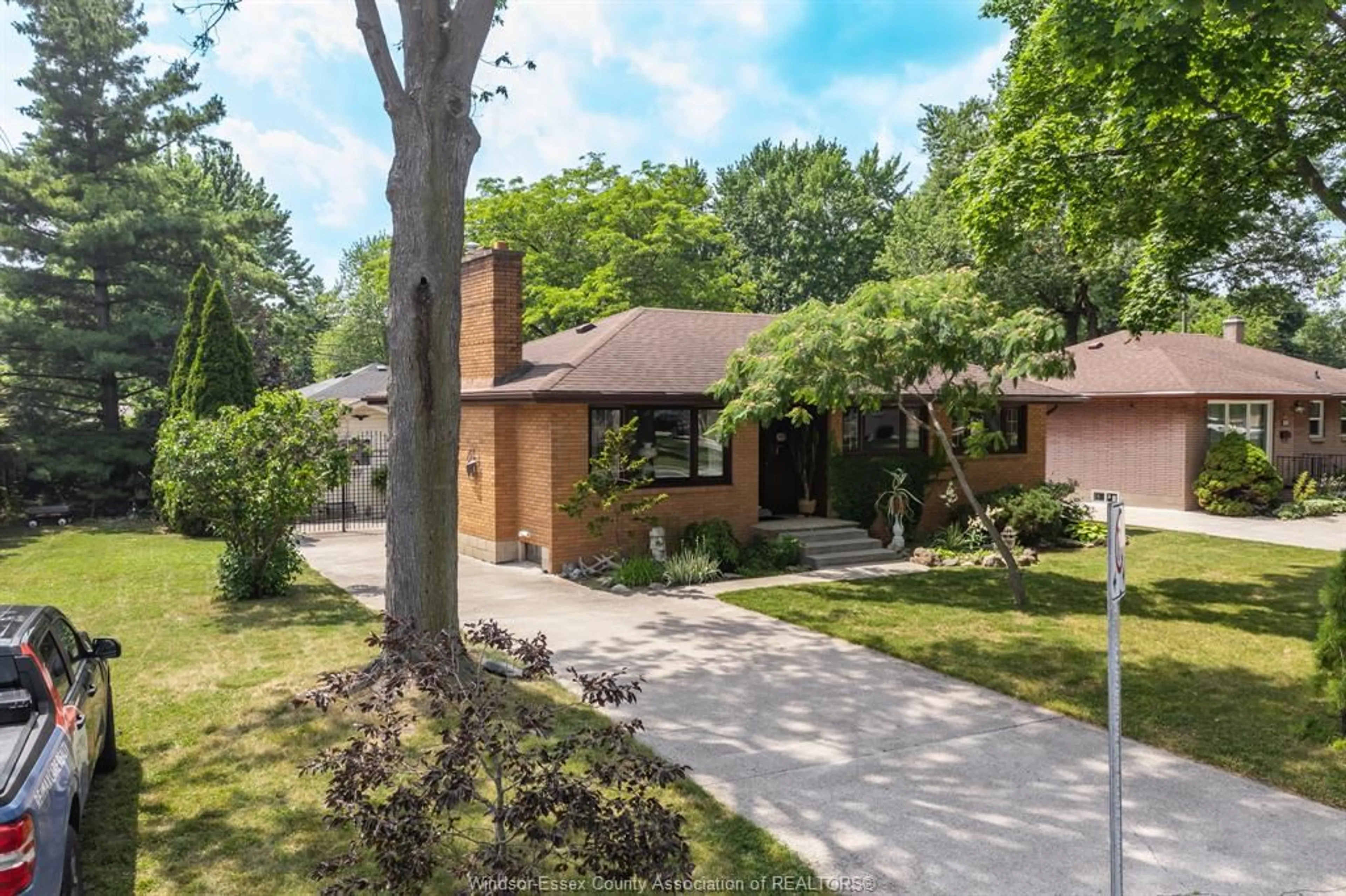Home with brick exterior material, street for 567 RHOLAINE, Windsor Ontario N8S 3Z6