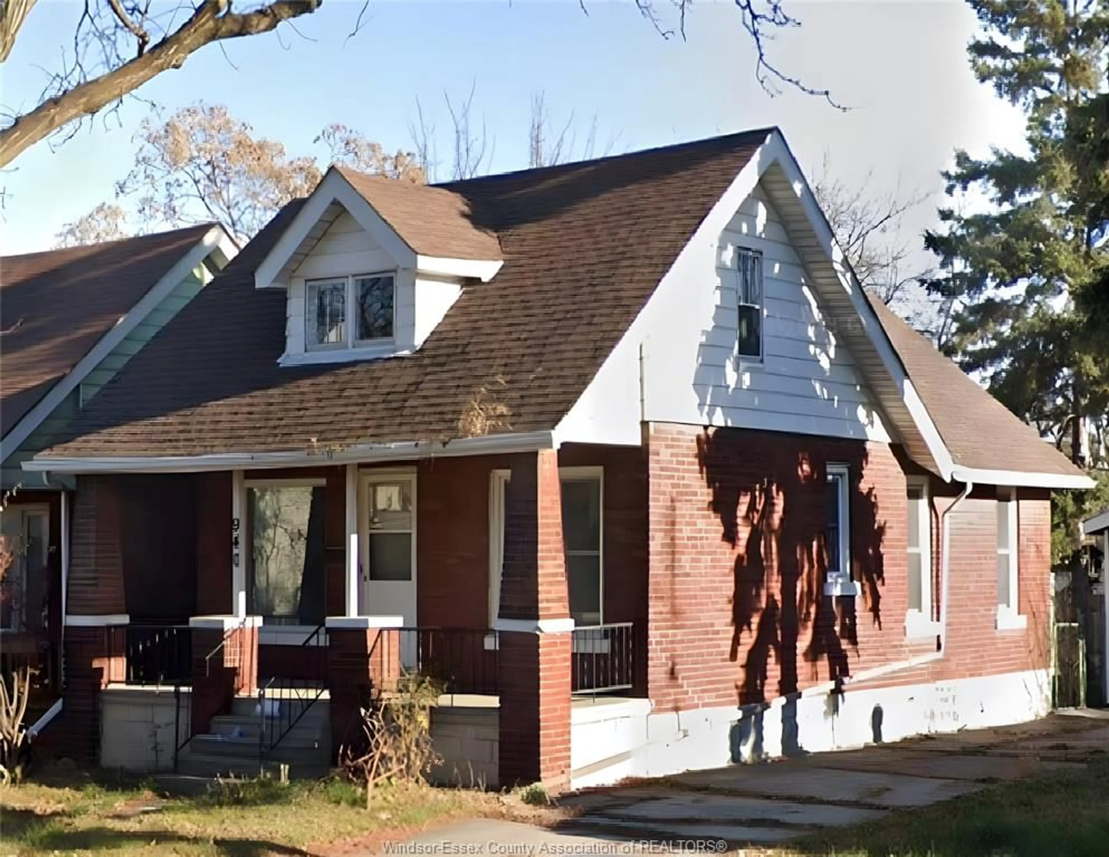 Home with brick exterior material, street for 940 CAMPBELL AVENUE, Windsor Ontario N9B 2J2