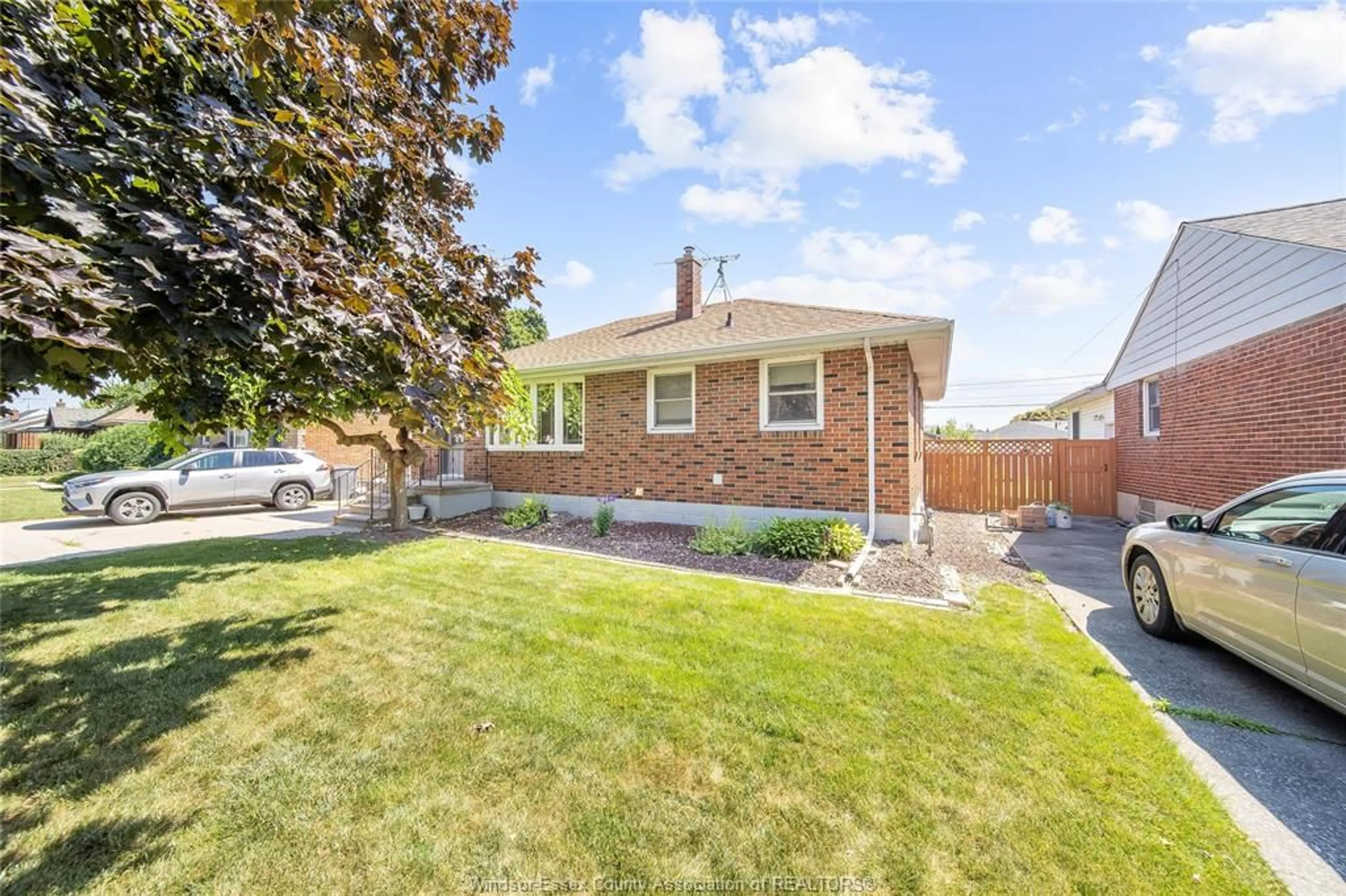 Home with brick exterior material, street for 882 LAPORTE Ave, Windsor Ontario N8S 3R2