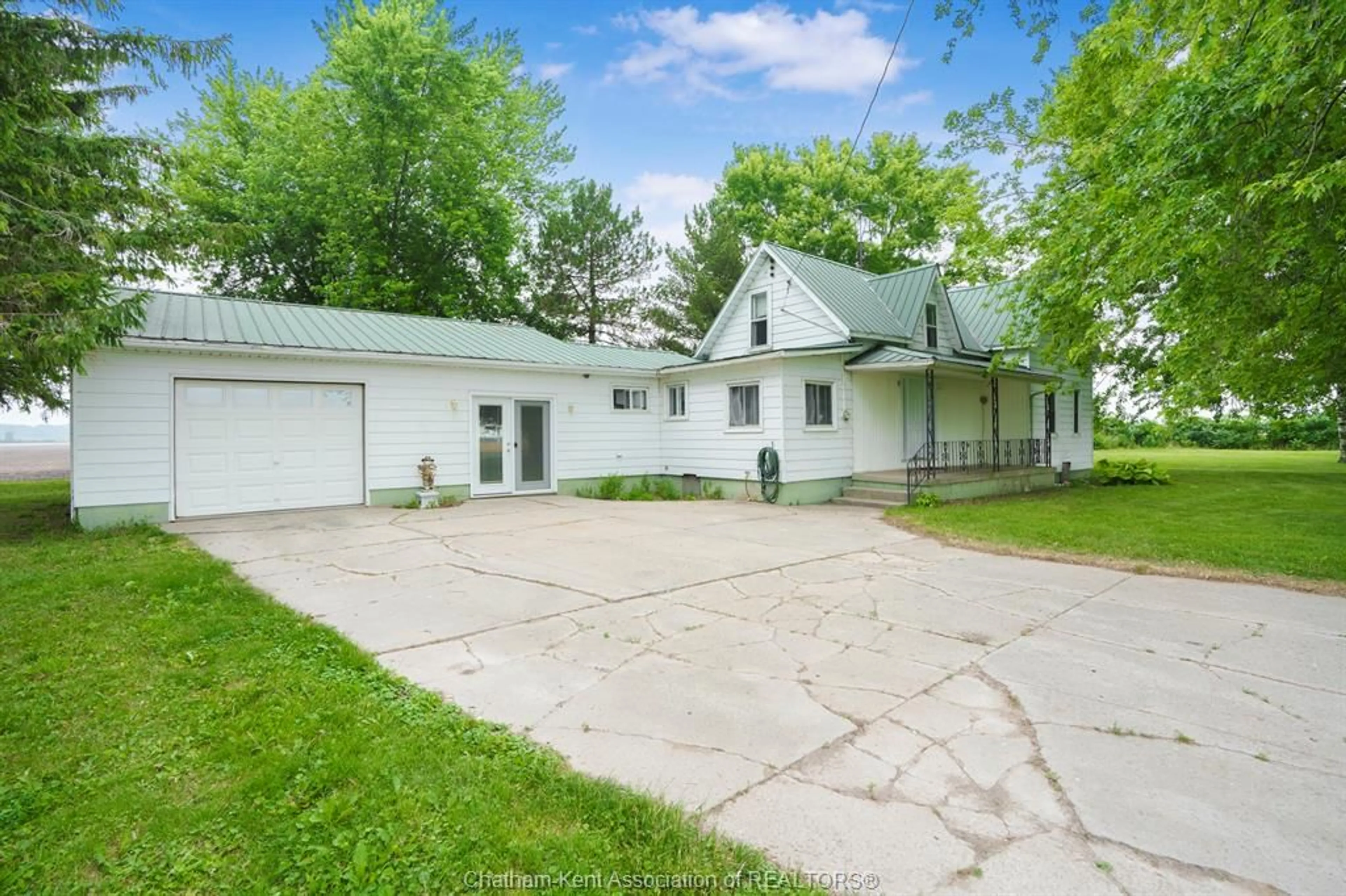 A pic from outside/outdoor area/front of a property/back of a property/a pic from drone, unknown for 6819 MARSH Line, Dover Centre Ontario N0P 1L0