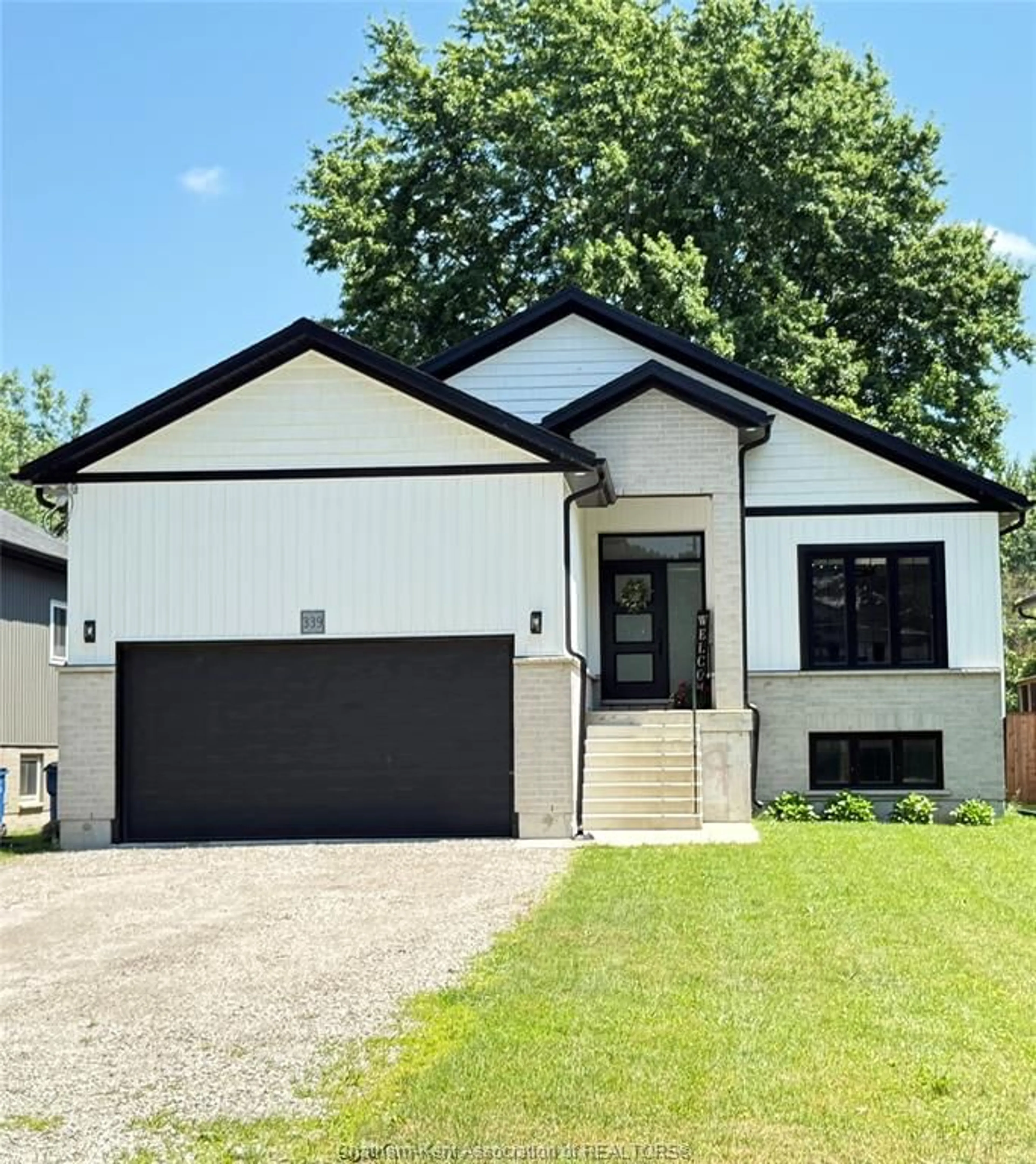 Home with brick exterior material, street for 339 OAK St, Bothwell Ontario N0P 1C0