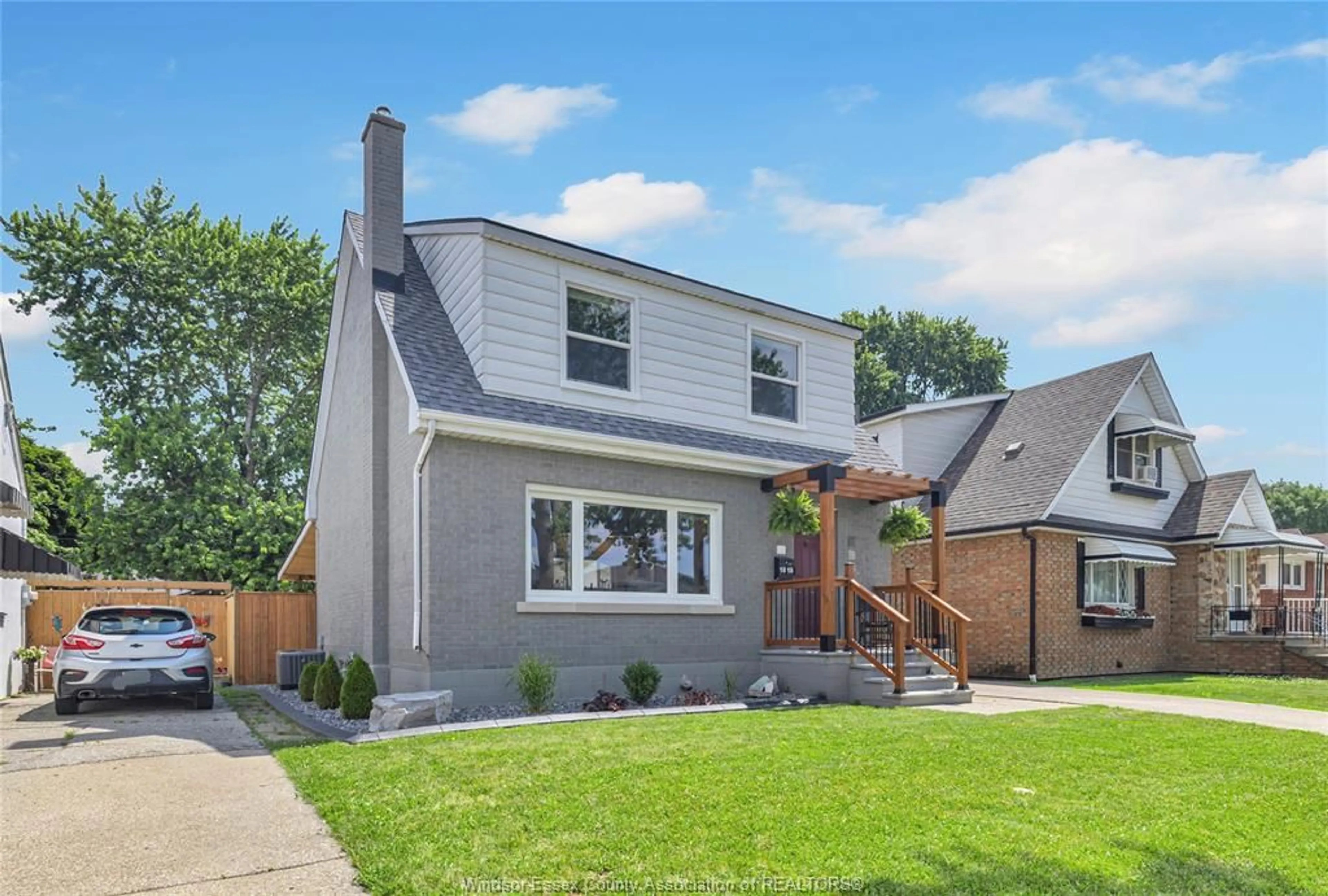 Home with brick exterior material, street for 1818 MELDRUM ROAD, Windsor Ontario N8W 4C9