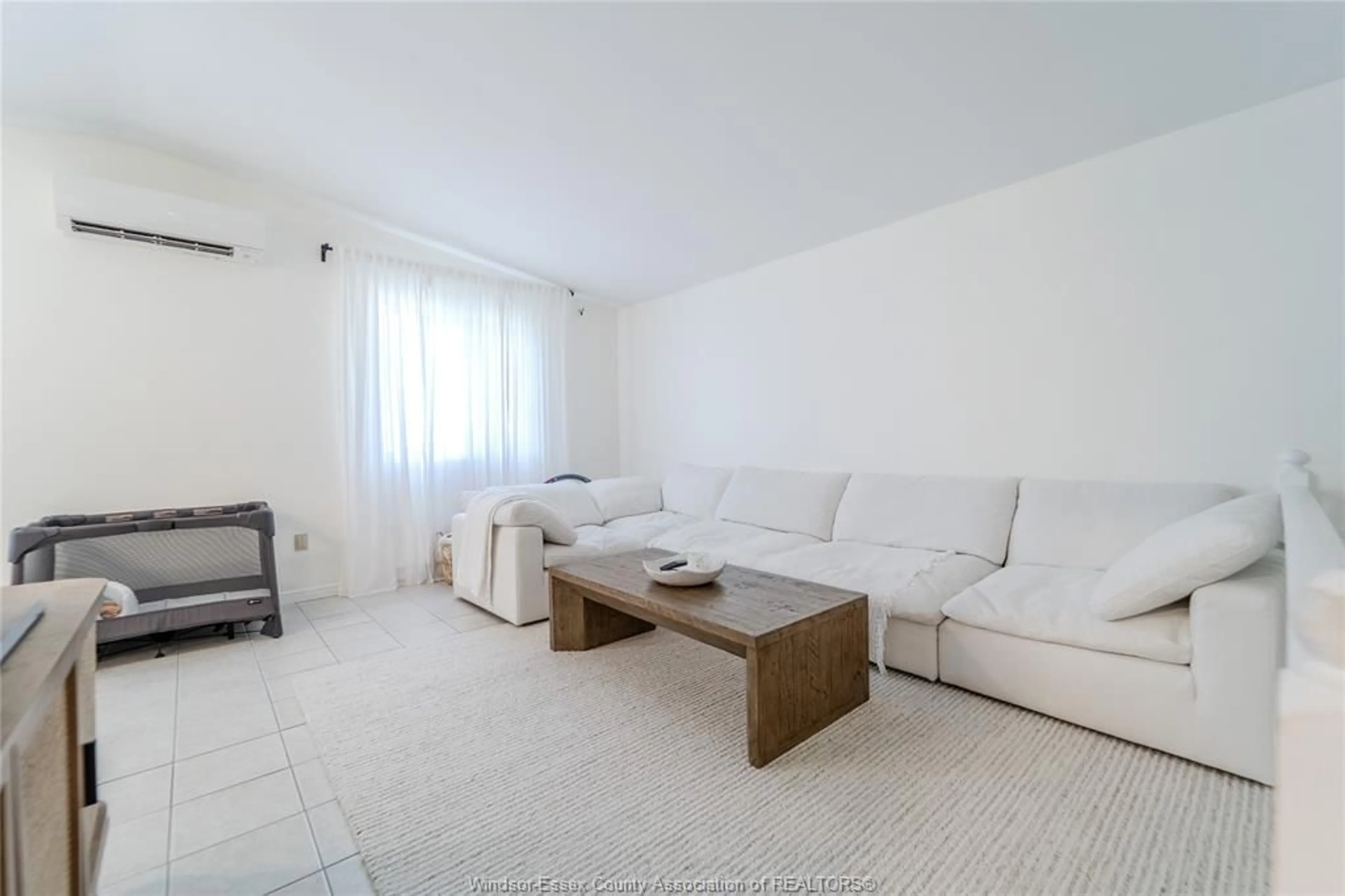 Living room with furniture, unknown for 326 Langlois, Windsor Ontario N9A 2G1