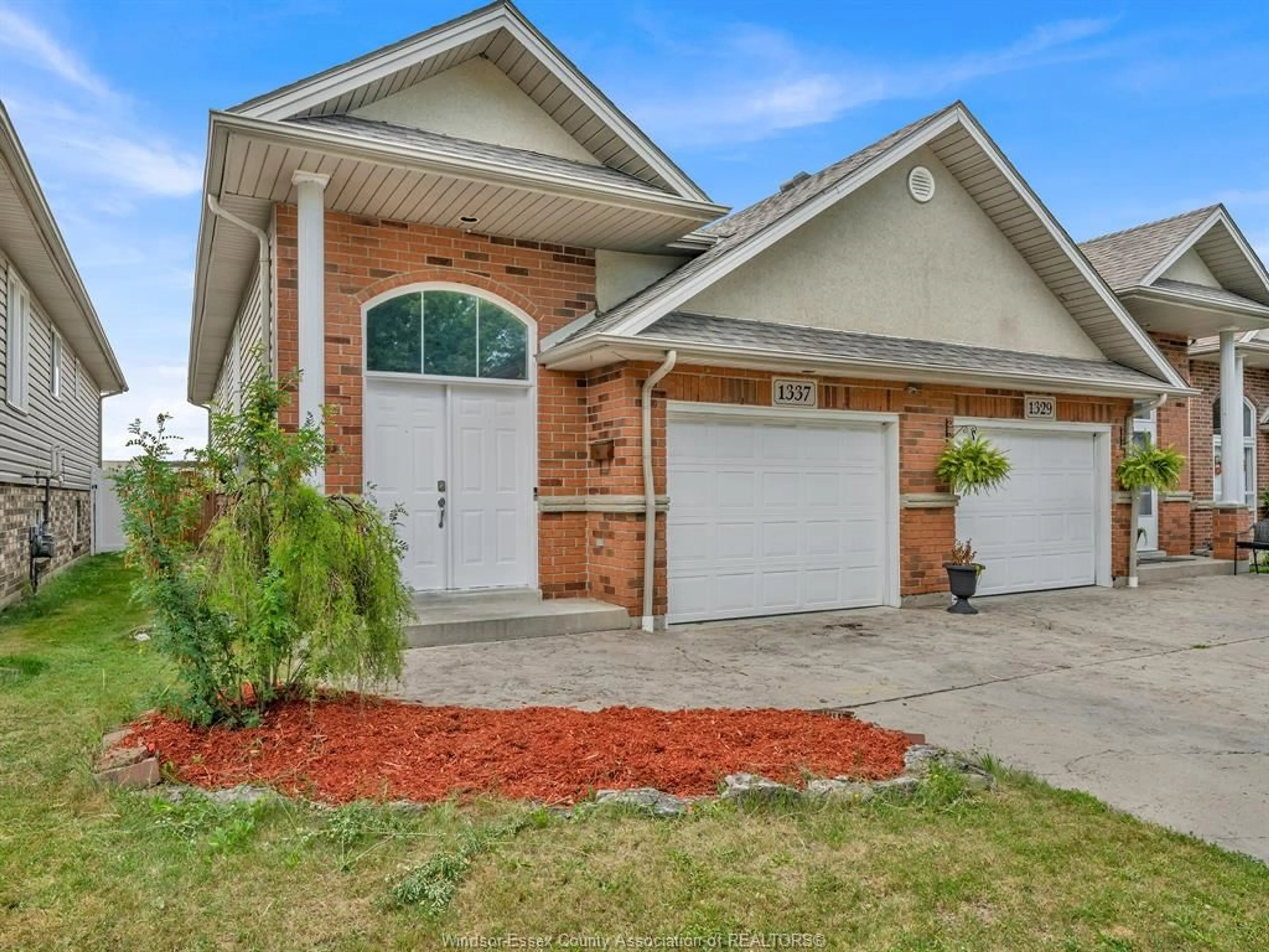 Home with brick exterior material, street for 1337 CHATEAU Ave, Windsor Ontario N8P 1M2