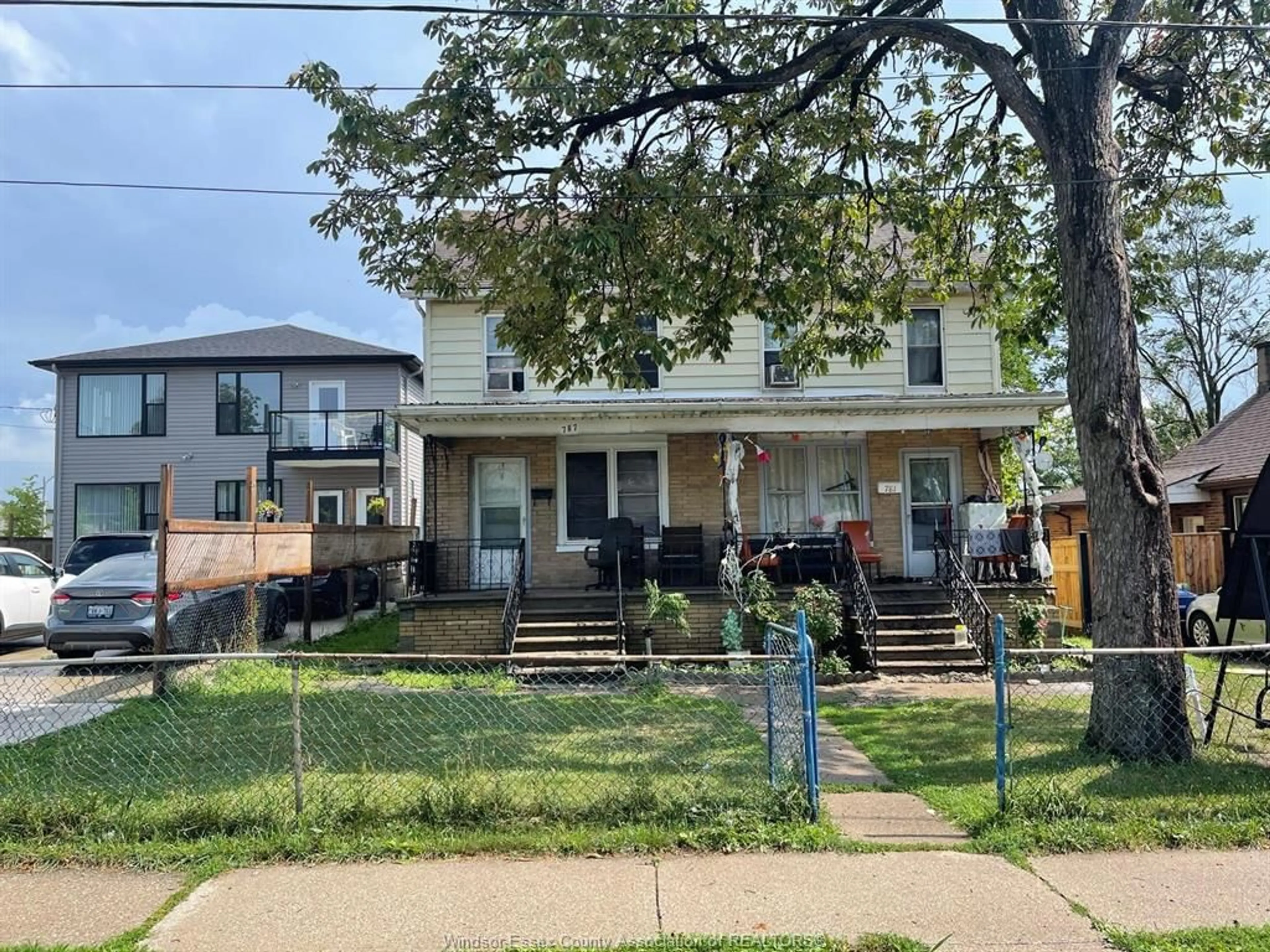 A pic from outside/outdoor area/front of a property/back of a property/a pic from drone, street for 781-787 ASSUMPTION St, Windsor Ontario N9A 3B7