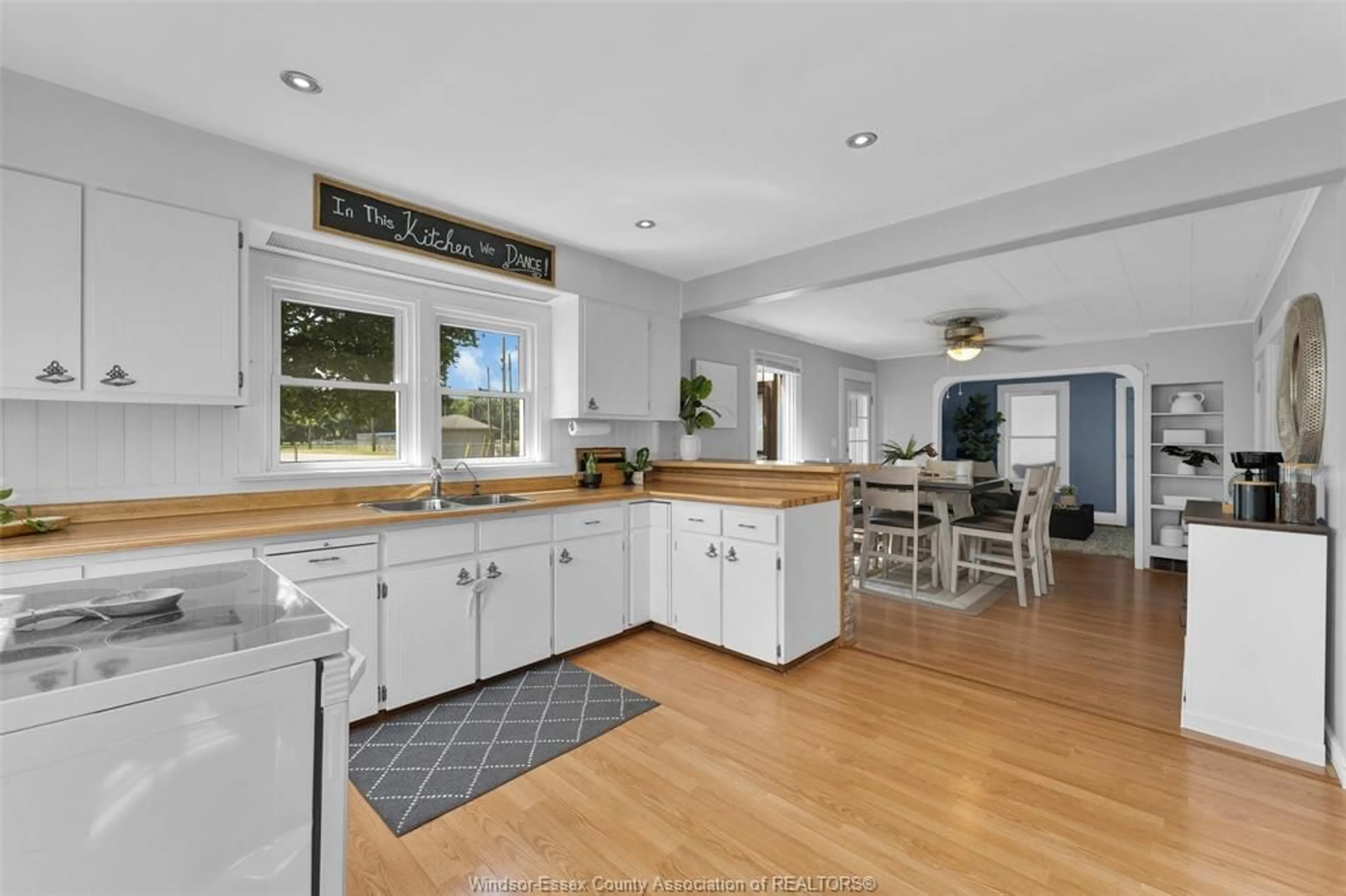 Open concept kitchen, unknown for 21 MABLE St, Tilbury Ontario N0P 2L0