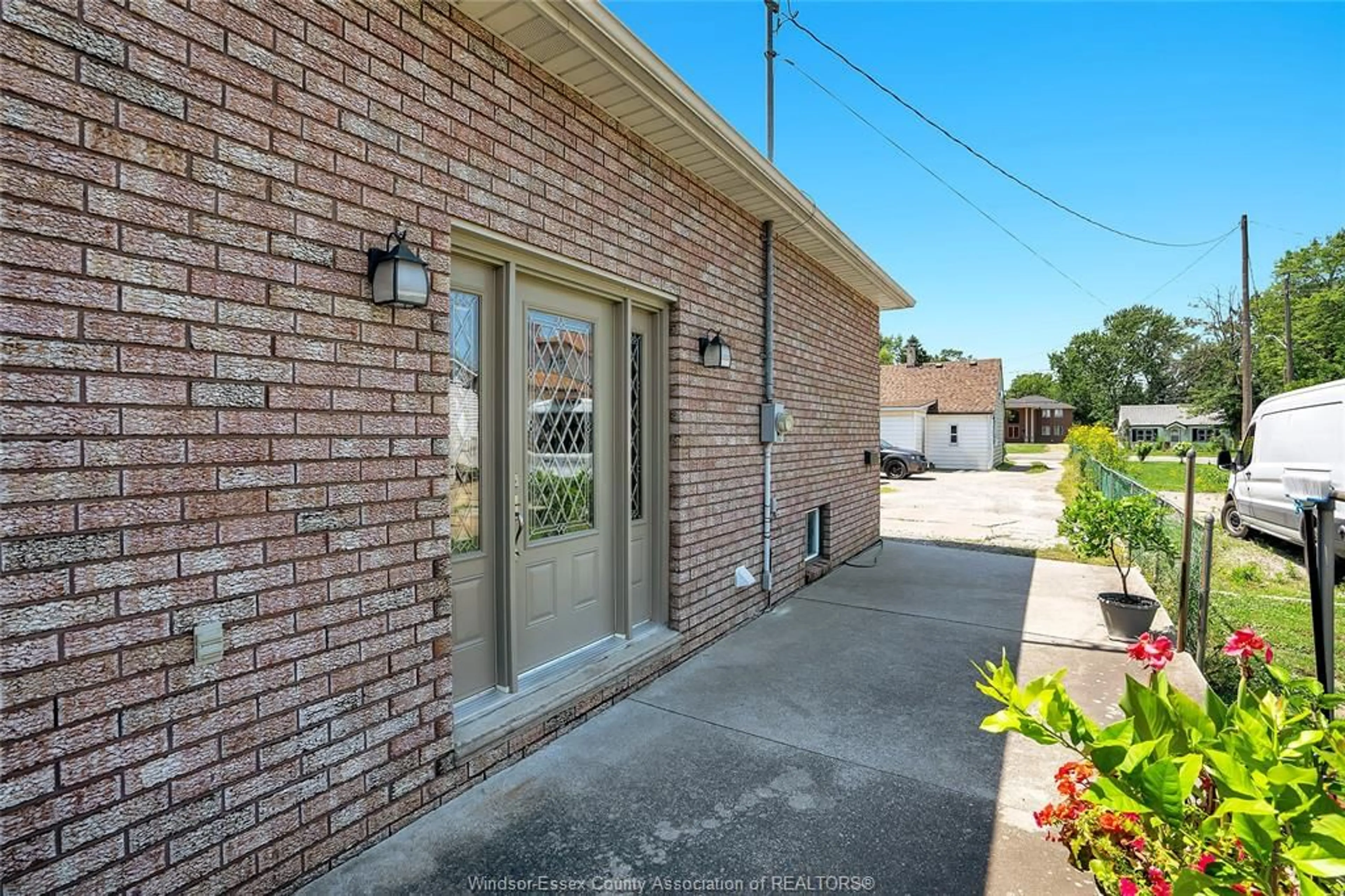 Unknown for 3638-3640 HOWARD, Windsor Ontario N9E 3N5