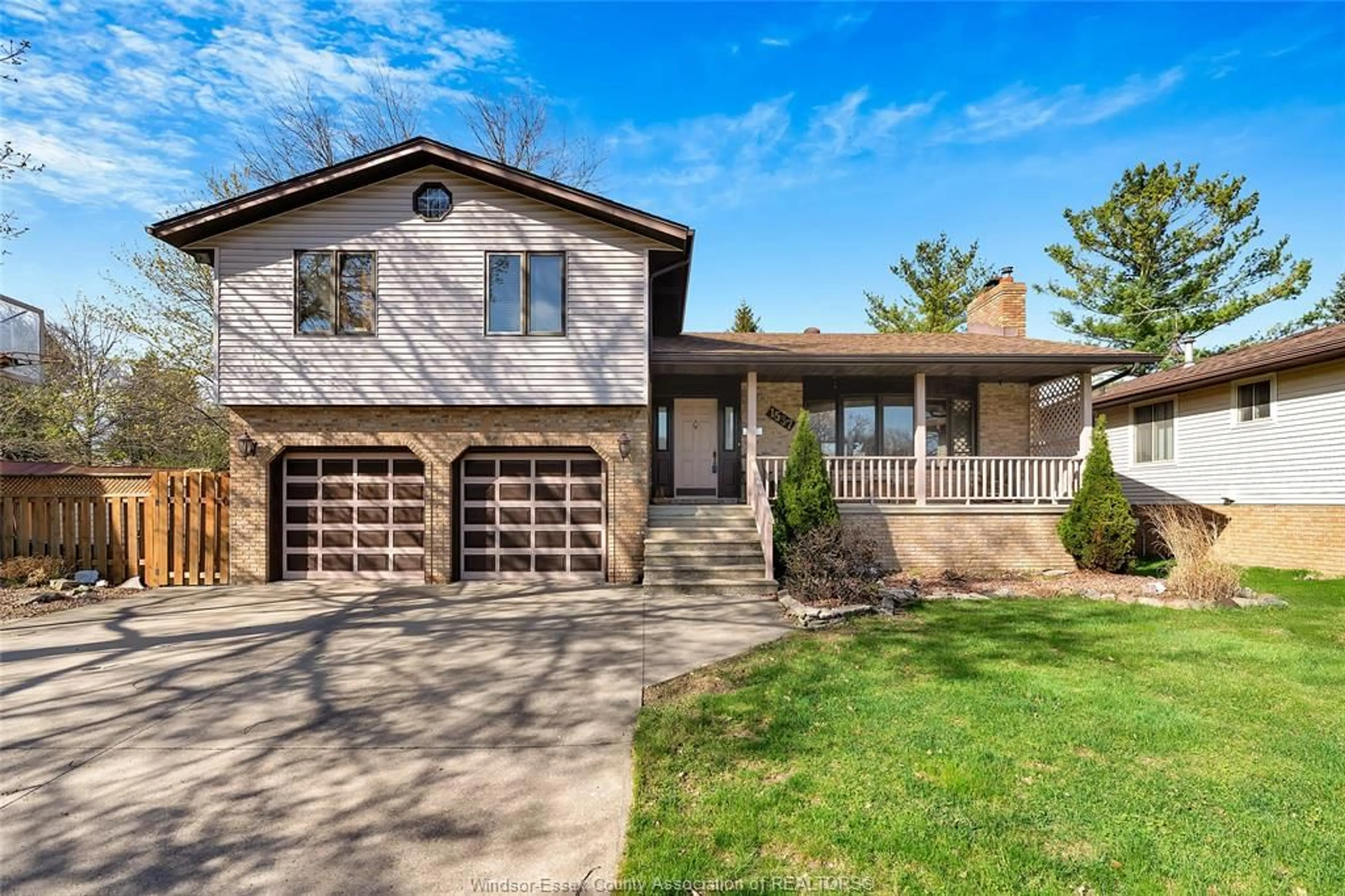 Home with brick exterior material, street for 1537 ROSATI Dr, LaSalle Ontario N9J 2Z7
