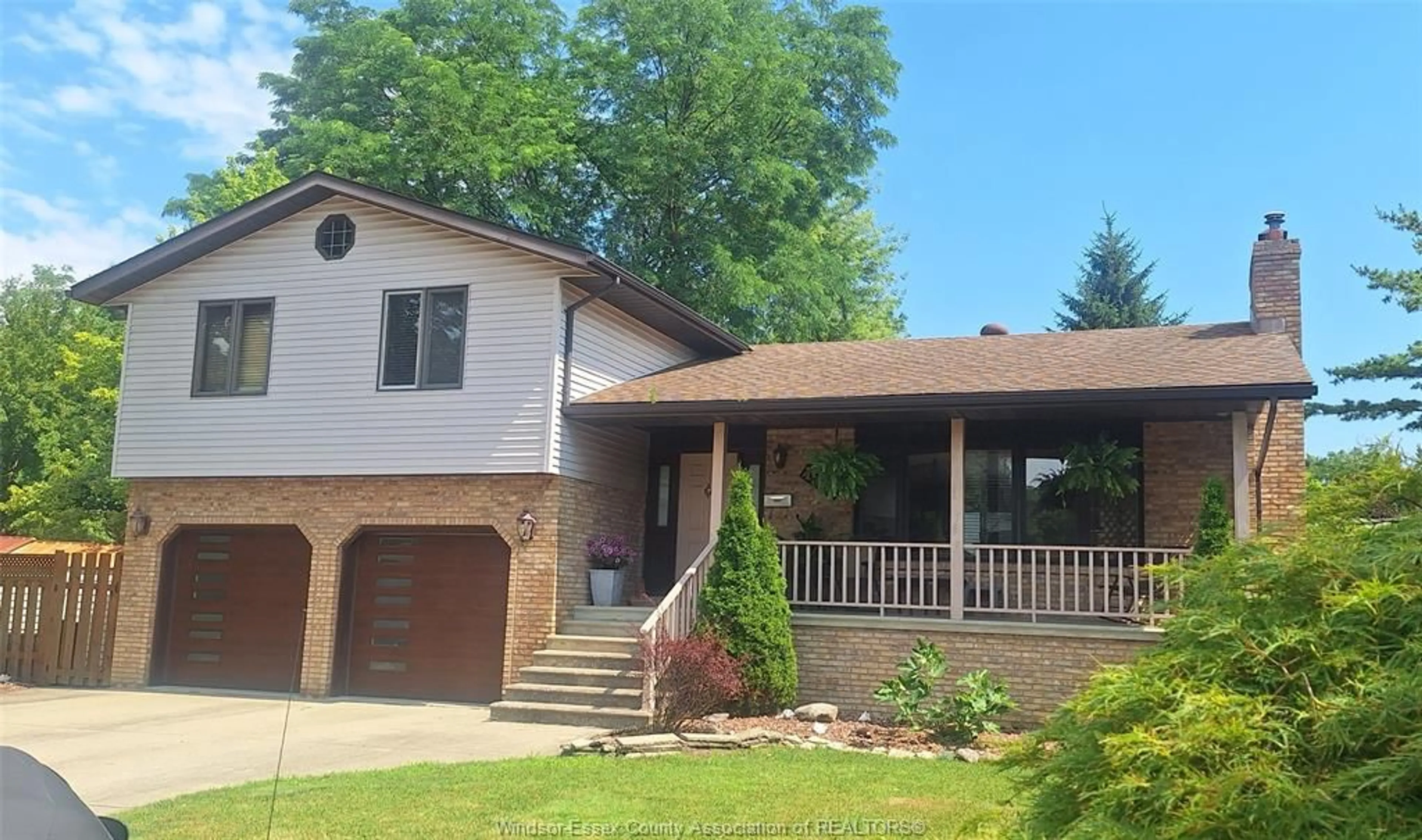 Unknown for 1537 ROSATI Dr, LaSalle Ontario N9J 2Z7