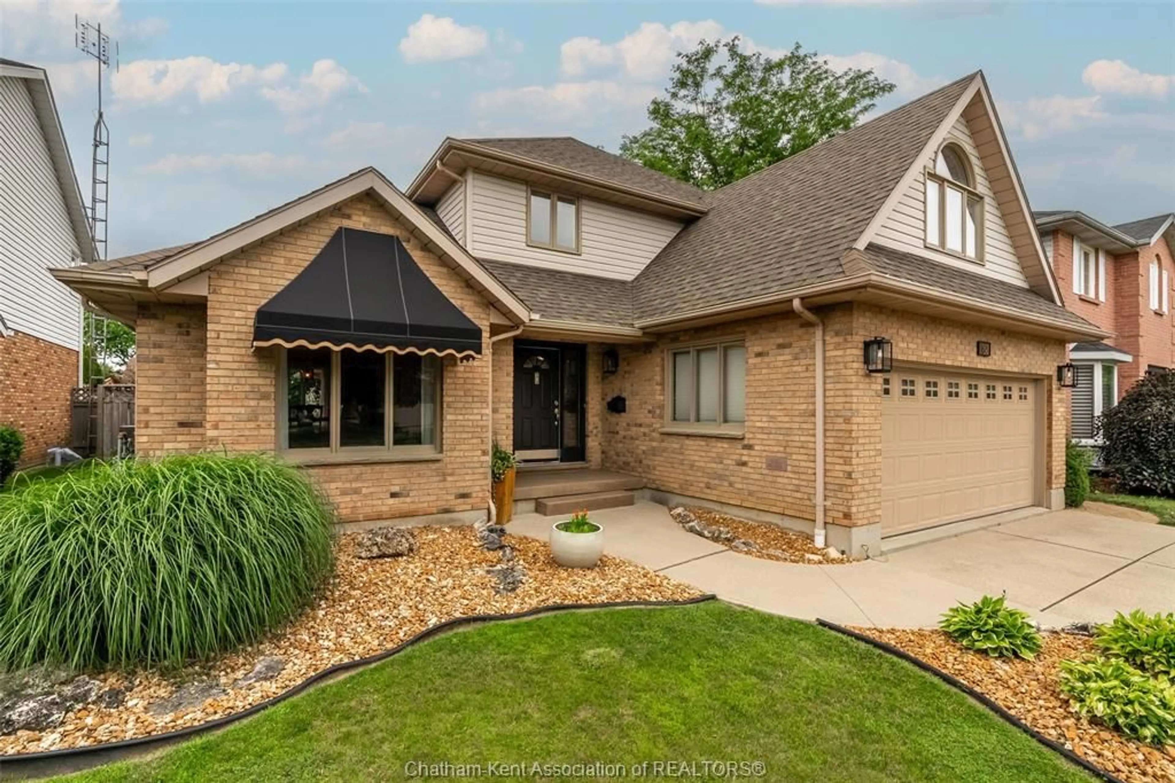 Home with brick exterior material, street for 168 Norway Maple Dr, Chatham Ontario N7L 5E8