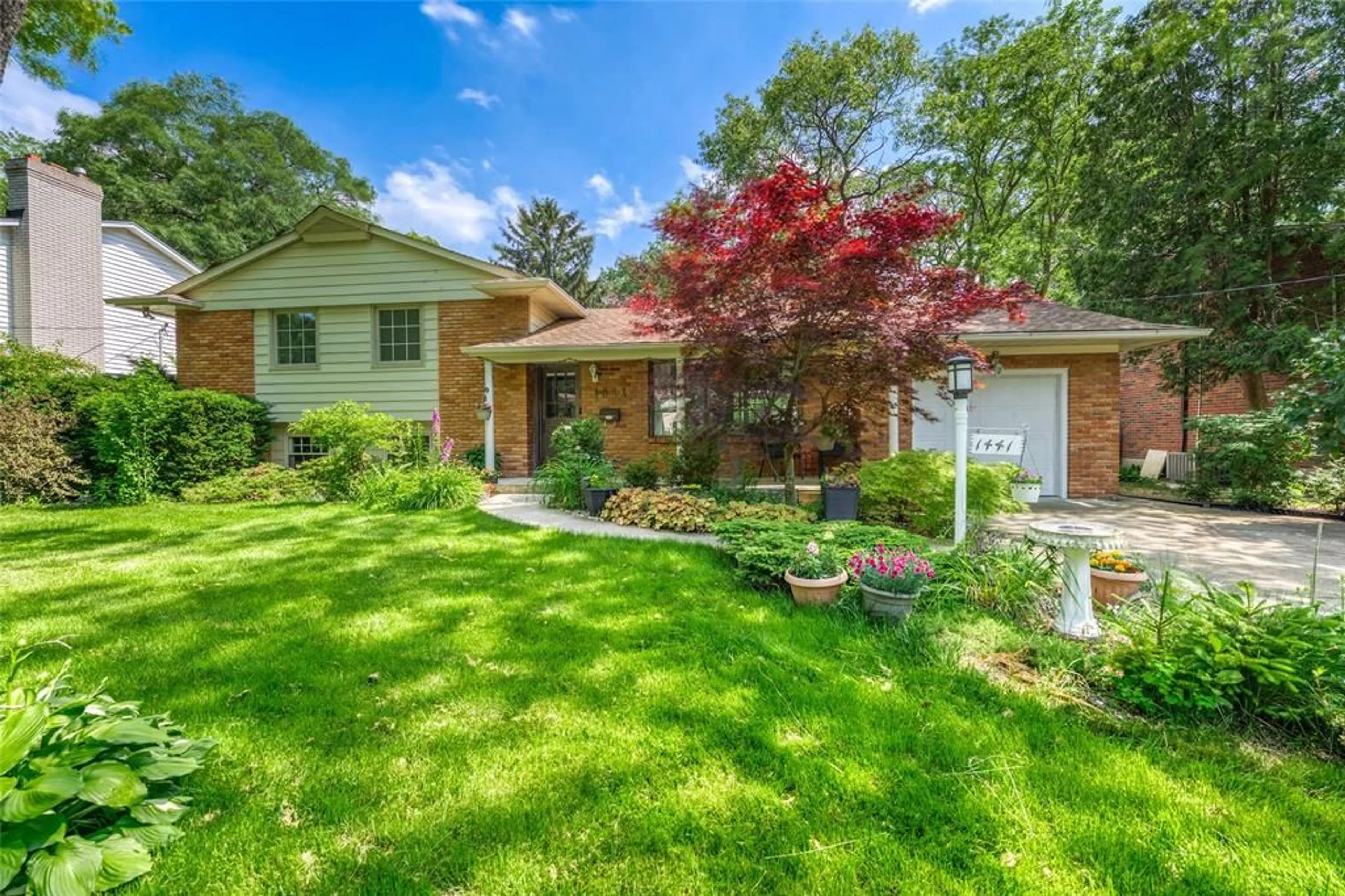 Home with brick exterior material, street for 1441 SYLVAN Crt, Sarnia Ontario N7S 2K8