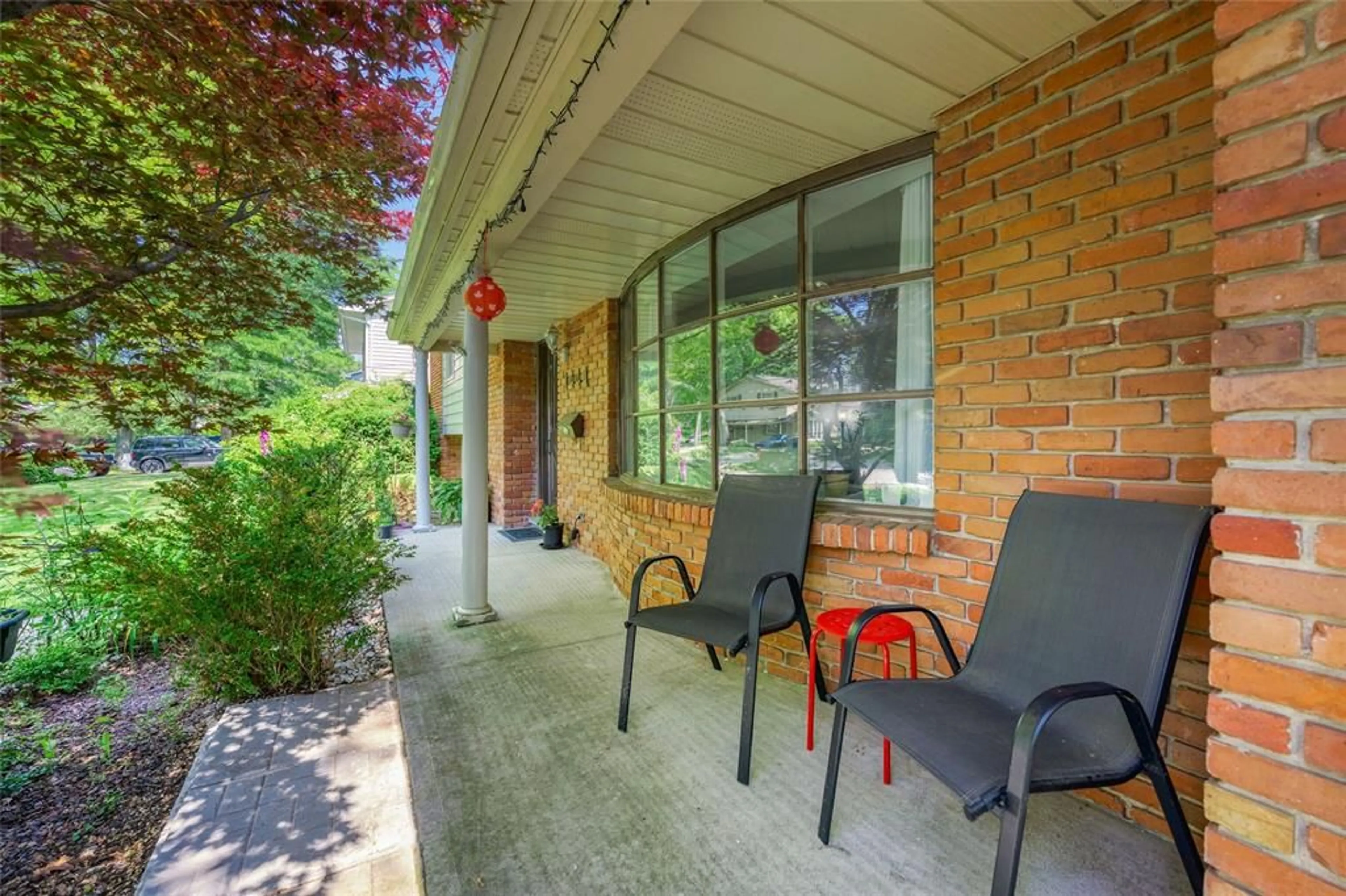 Patio, street for 1441 SYLVAN Crt, Sarnia Ontario N7S 2K8