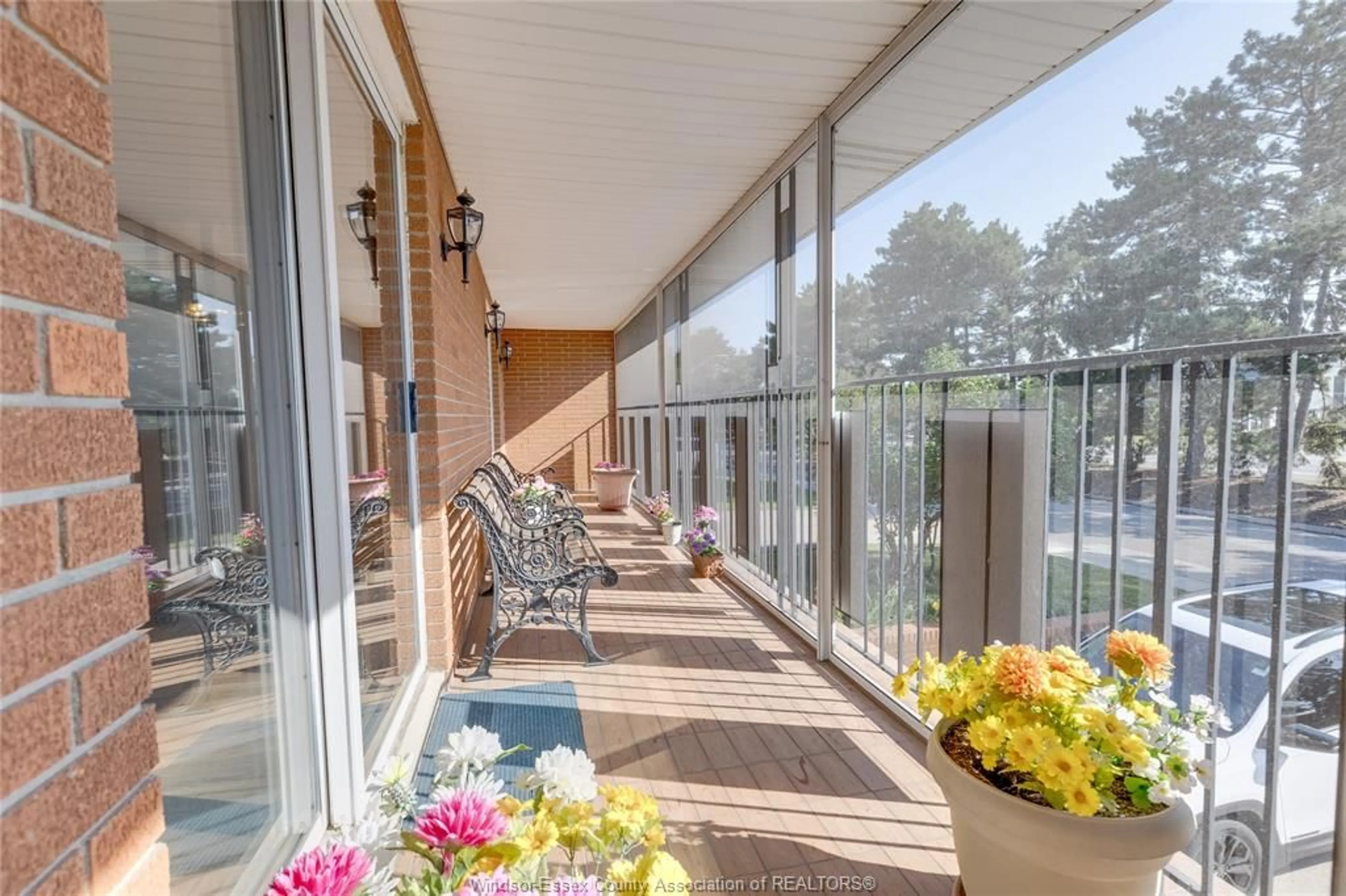 Patio, unknown for 3061 JEFFERSON, Windsor Ontario N8T 3B8