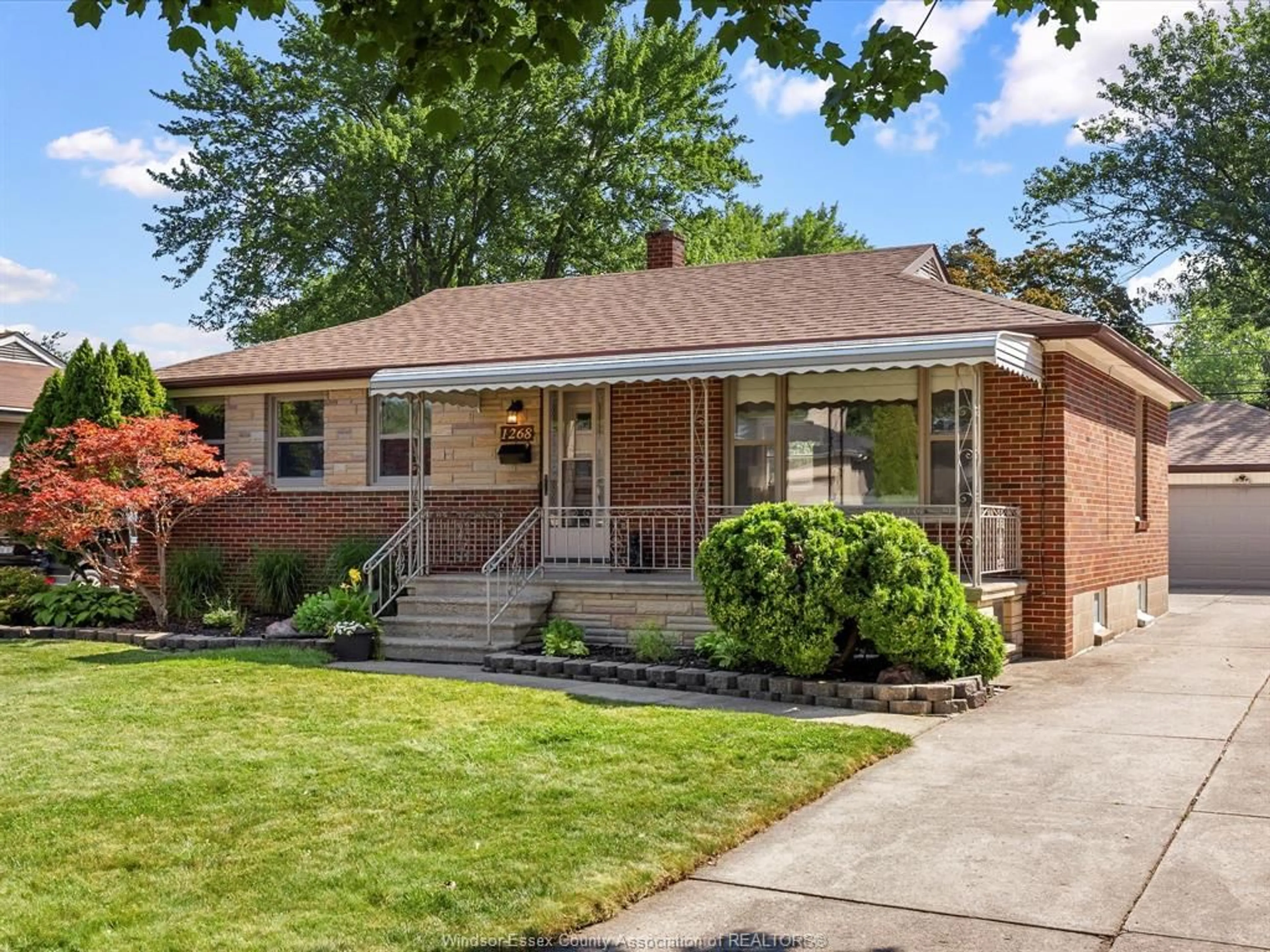Home with brick exterior material, street for 1268 VIRGINIA Ave, Windsor Ontario N8S 2Z2