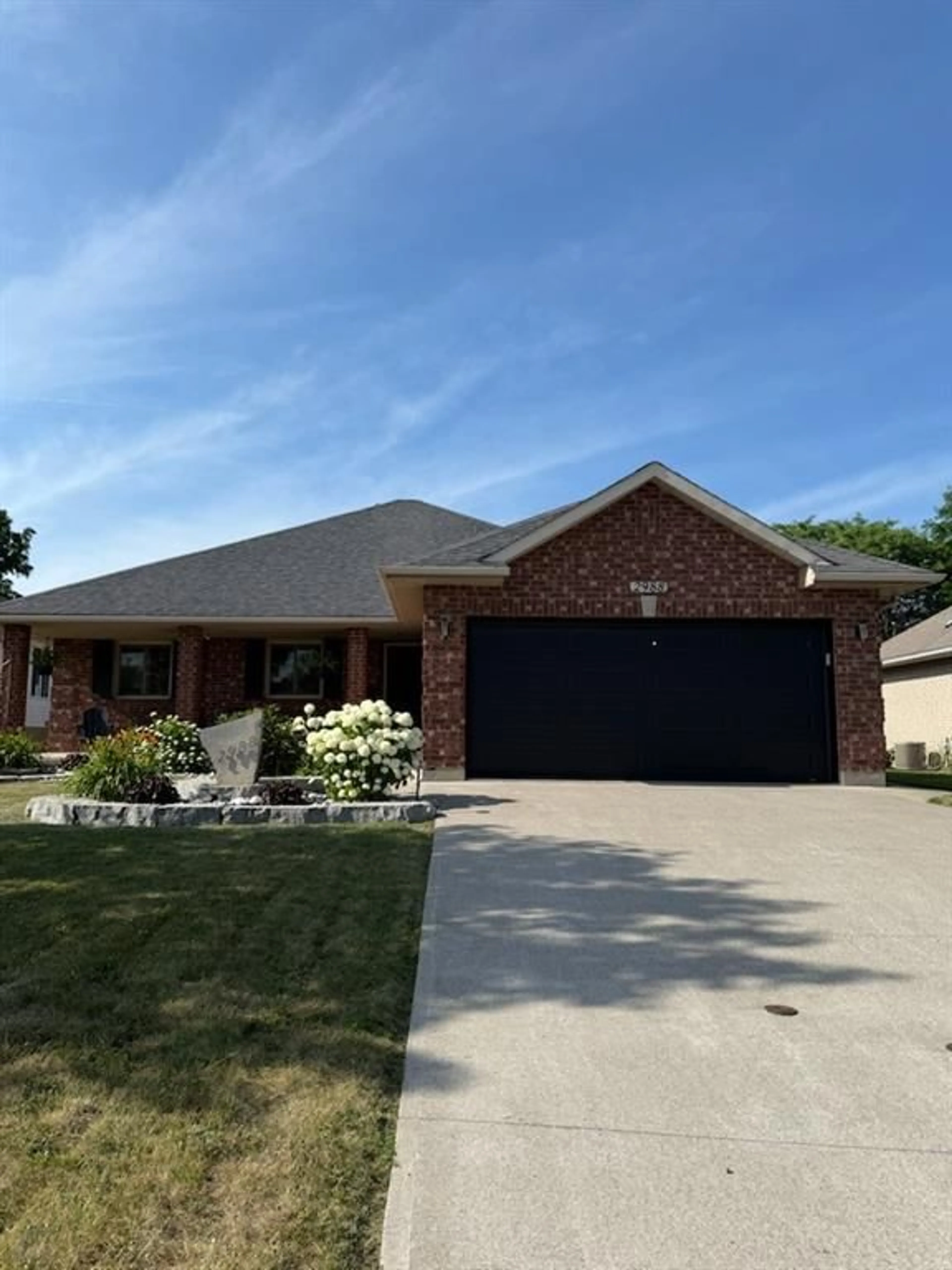 Home with brick exterior material, street for 2988 MORNINGSIDE Dr, Sarnia Ontario N0N 1C0
