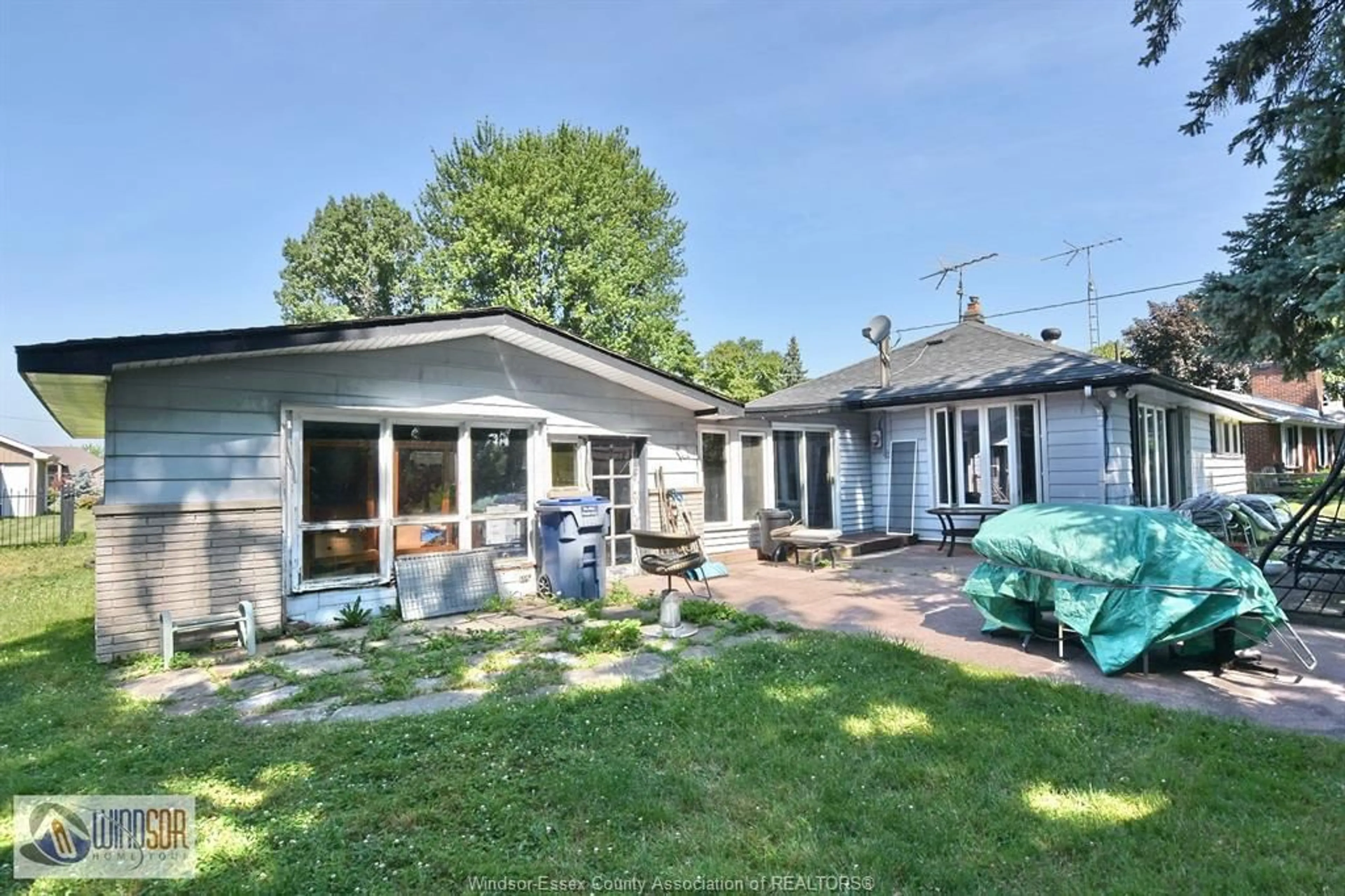 A pic from outside/outdoor area/front of a property/back of a property/a pic from drone, water/lake/river/ocean view for 278 COUNTY RD 31, Rochester Ontario N0R 1A0