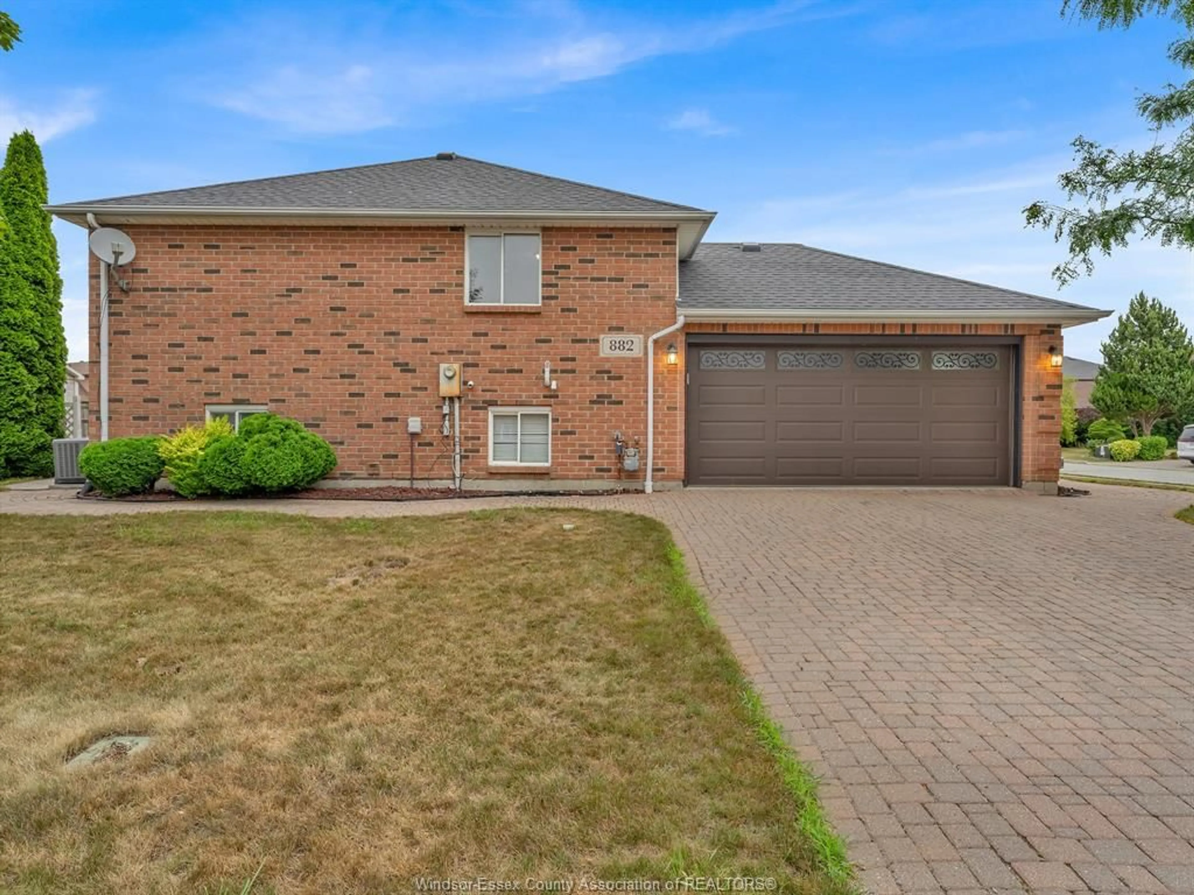 Home with brick exterior material, street for 882 MARCUZ Crt, Windsor Ontario N9G 2T3