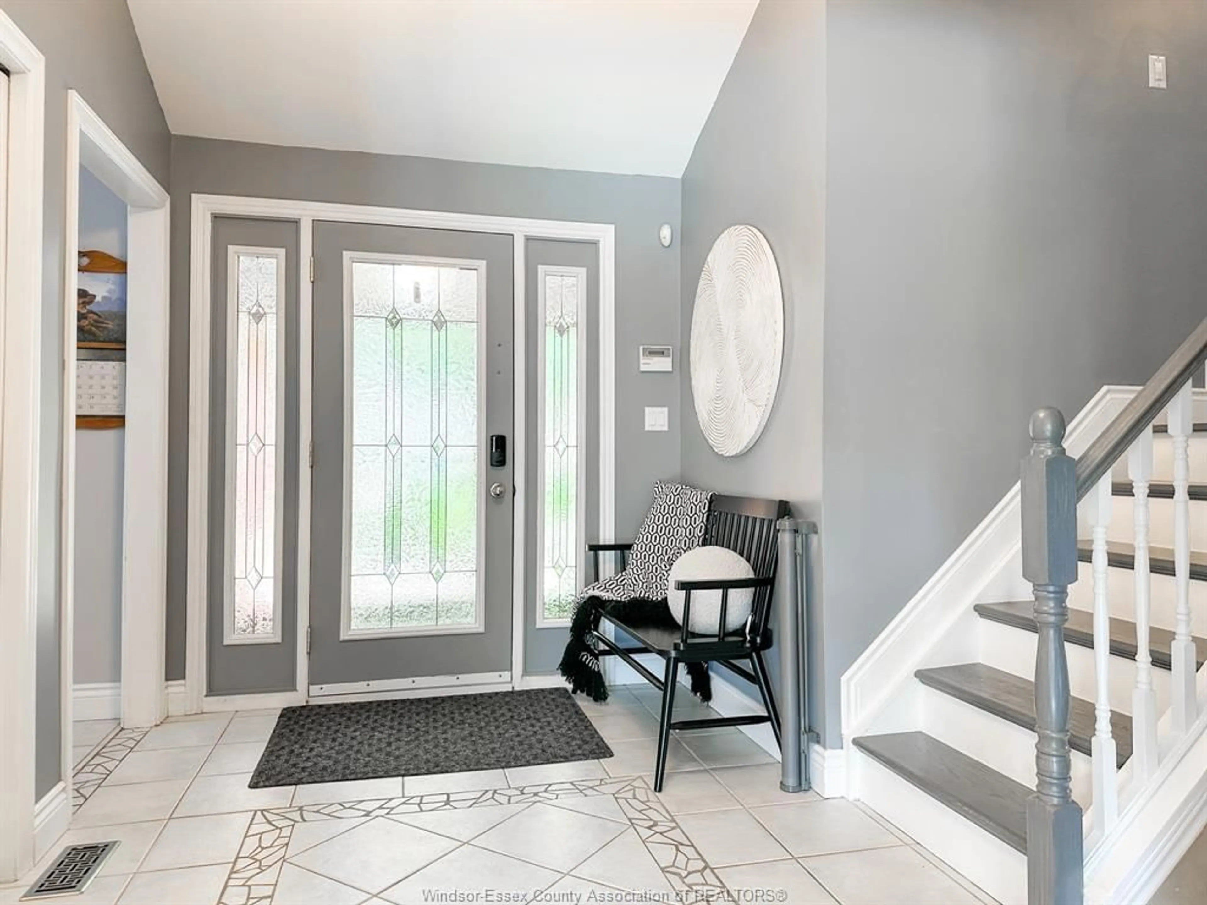 Indoor entryway for 3481 DRIFTWOOD, Windsor Ontario N9E 4A8