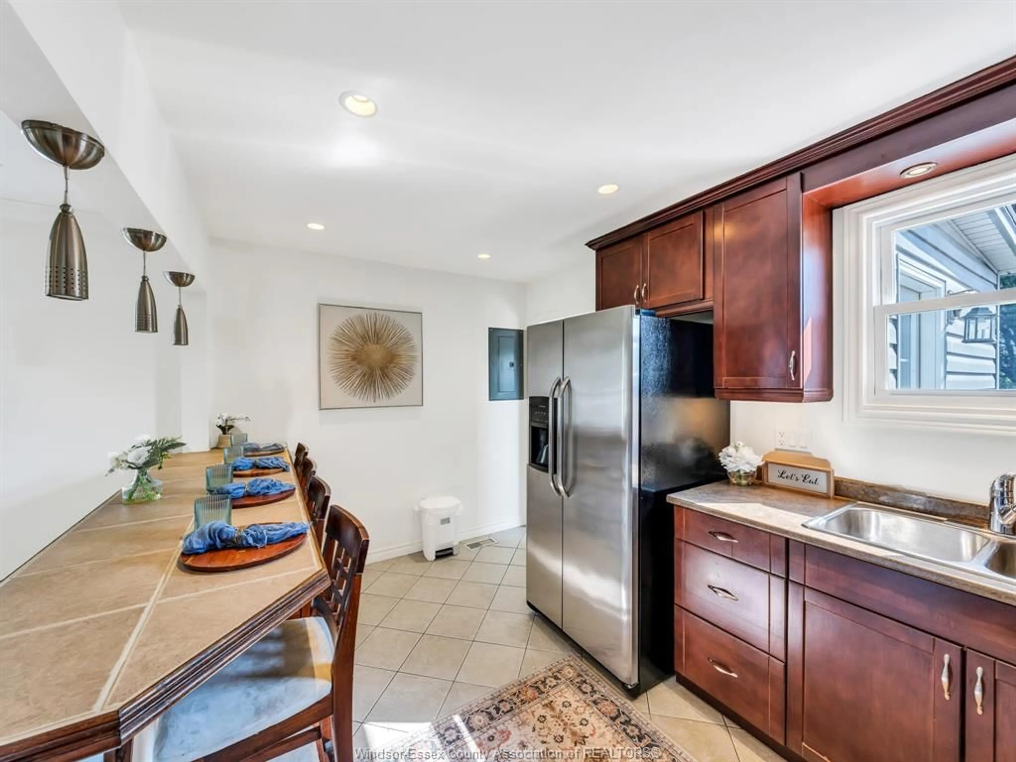 Open concept kitchen, ceramic/tile floor for 1634 AUBIN Rd, Windsor Ontario N8Y 4G4