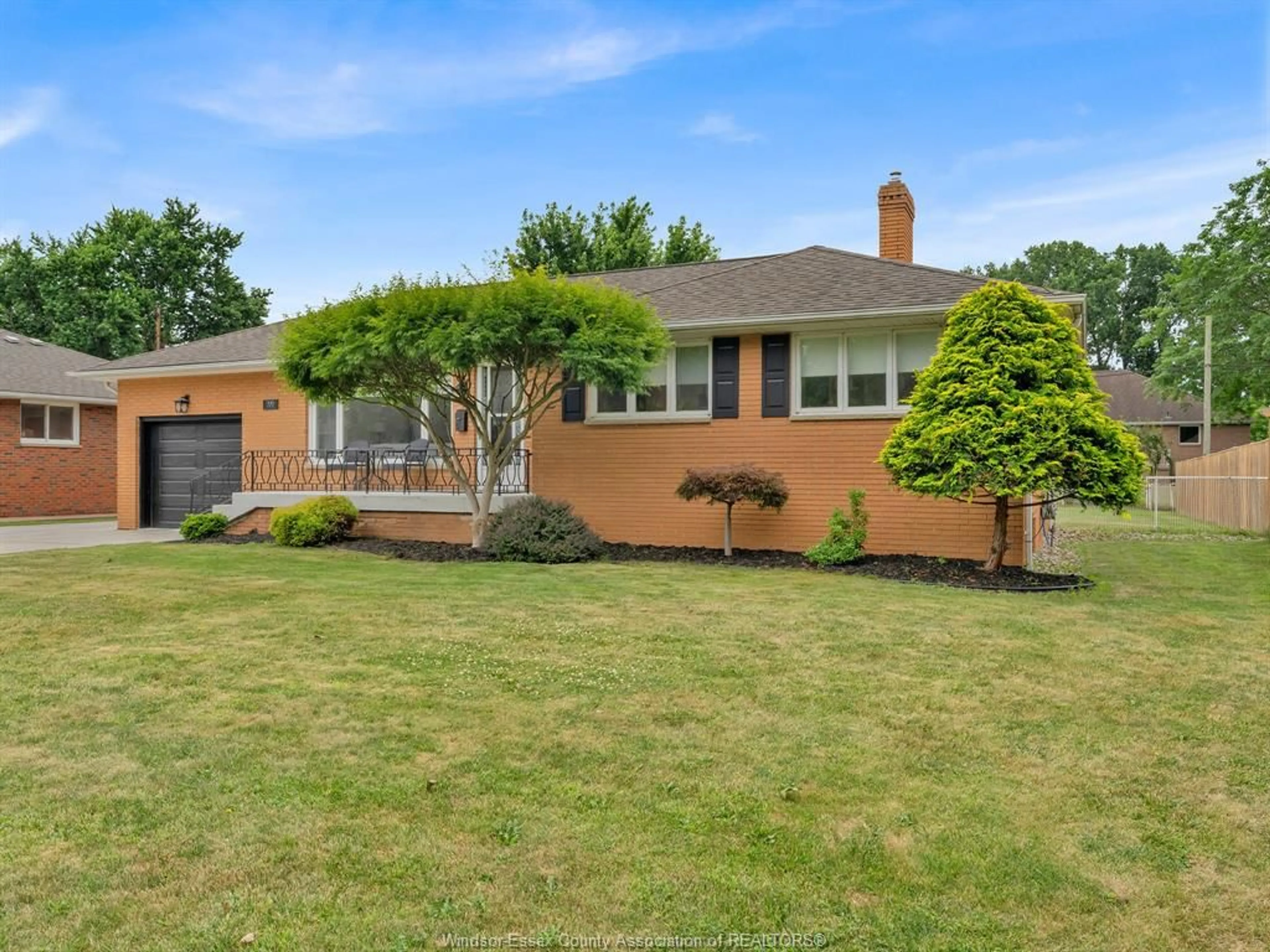 Home with brick exterior material, unknown for 771 WALLACE Ave, Windsor Ontario N9G 1M2