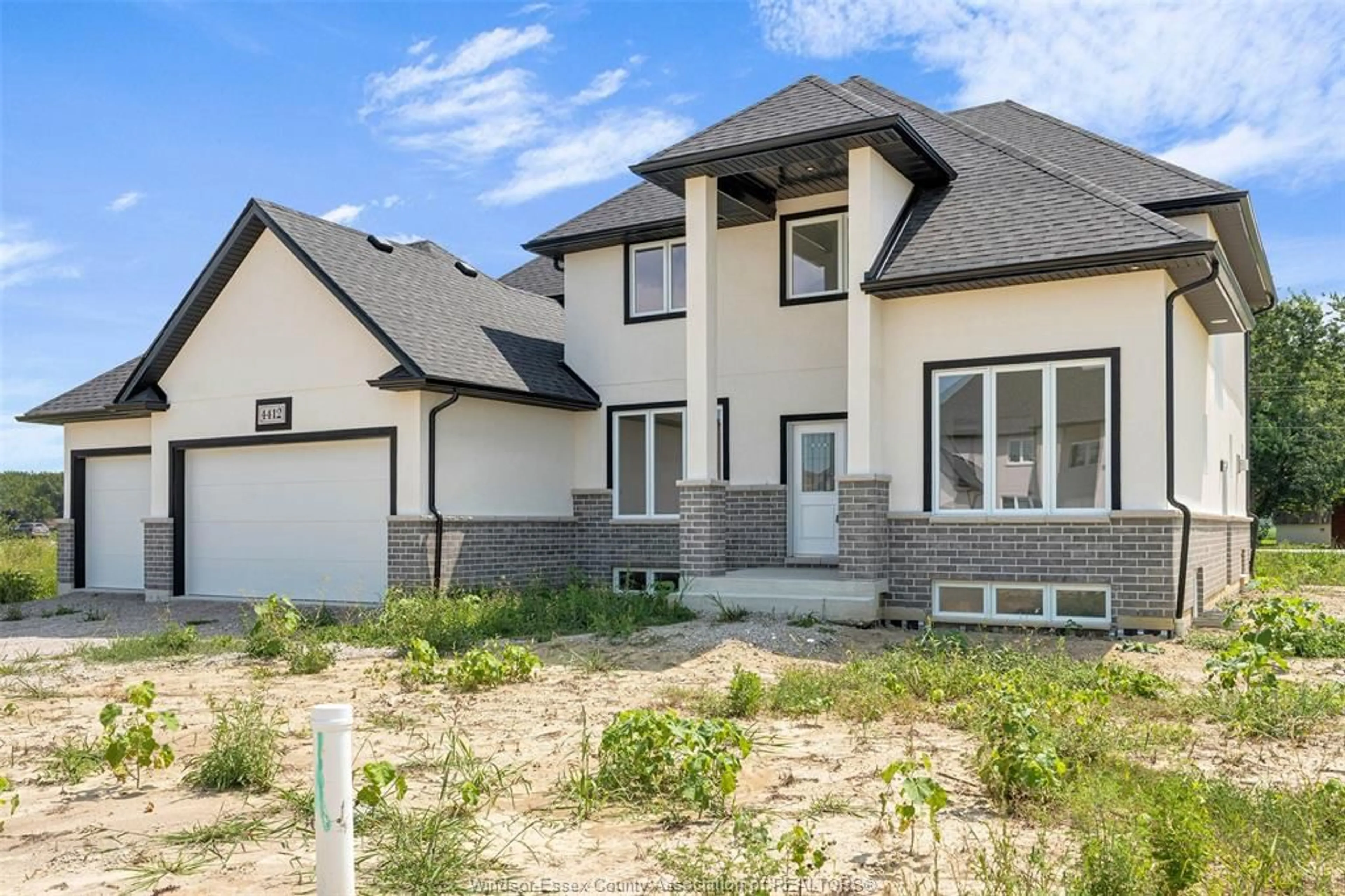 Home with brick exterior material, street for 2572 MAYFAIR, LaSalle Ontario N9J 2M6