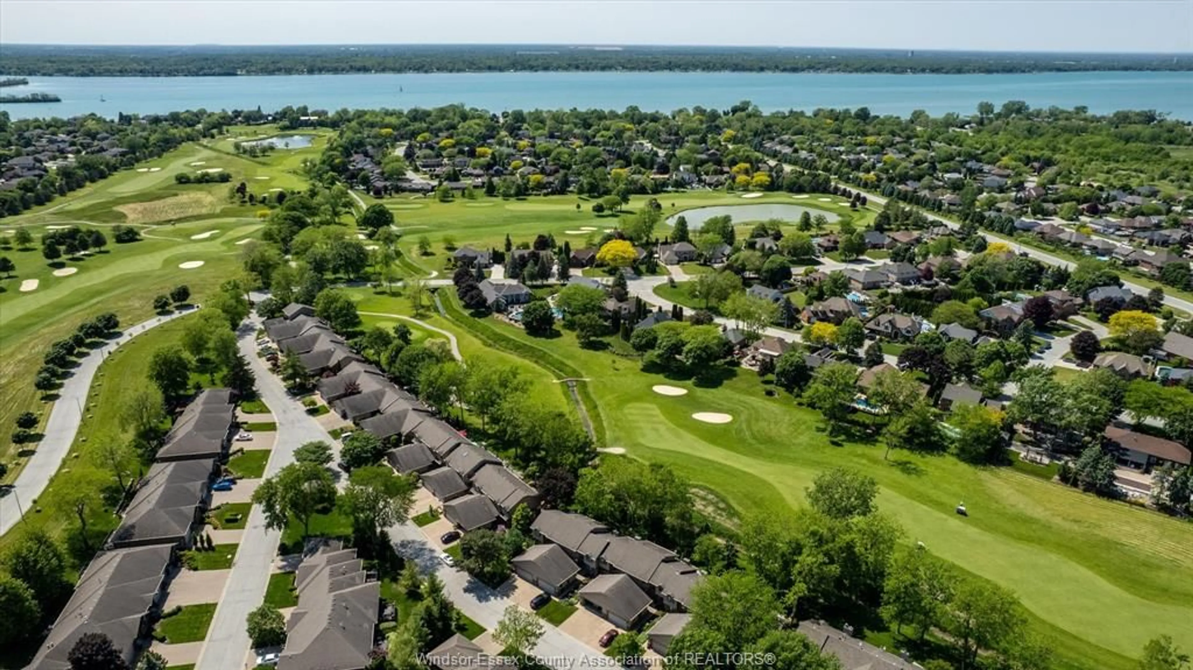 A pic from outside/outdoor area/front of a property/back of a property/a pic from drone, water/lake/river/ocean view for 29 FAIRWAY, Amherstburg Ontario N9V 3T5