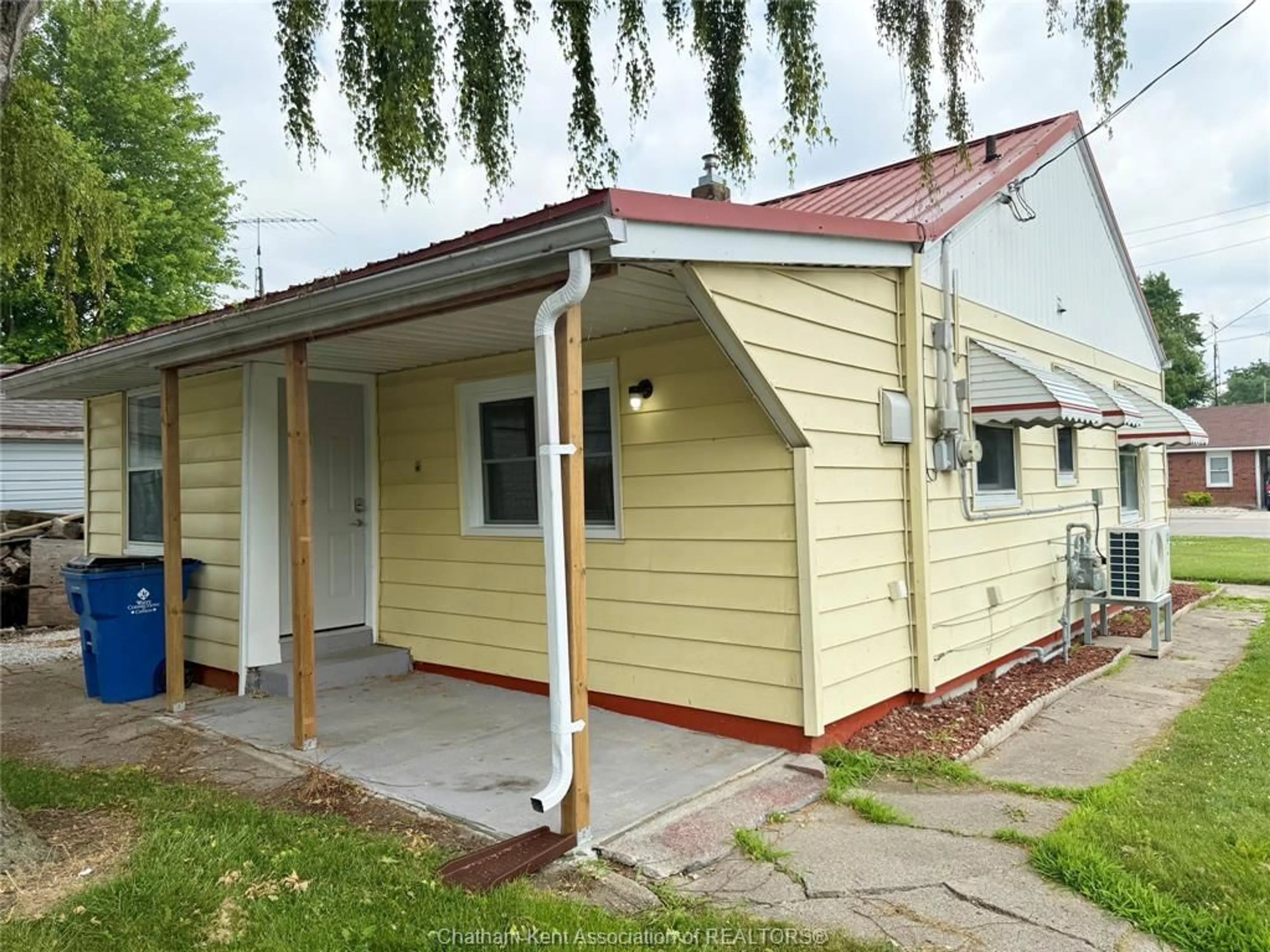Unknown for 20 MCNAUGHTON Ave, Wallaceburg Ontario N8A 1R8