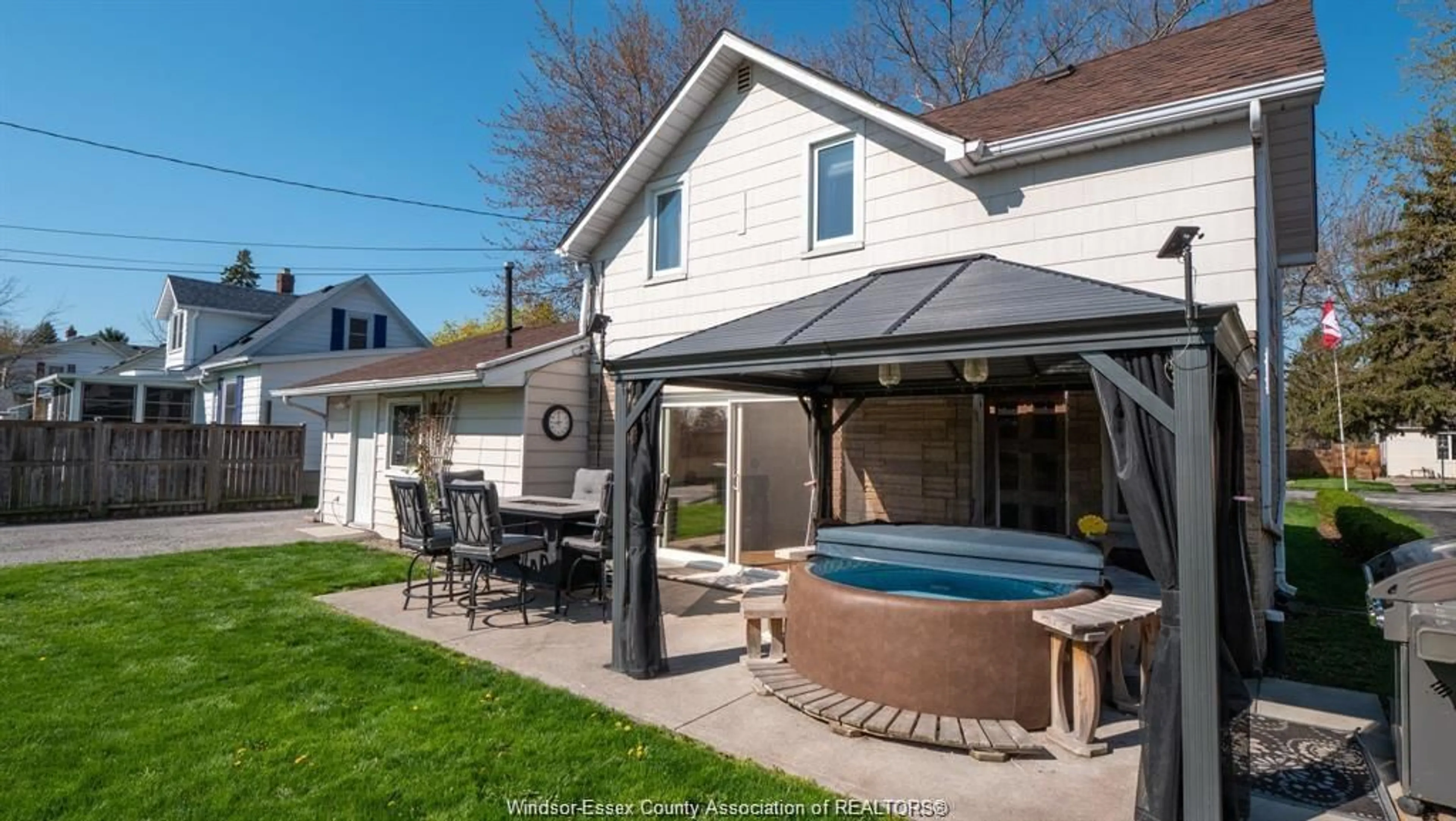 Patio, street for 51 BALACLAVA, Amherstburg Ontario N9V 2G5